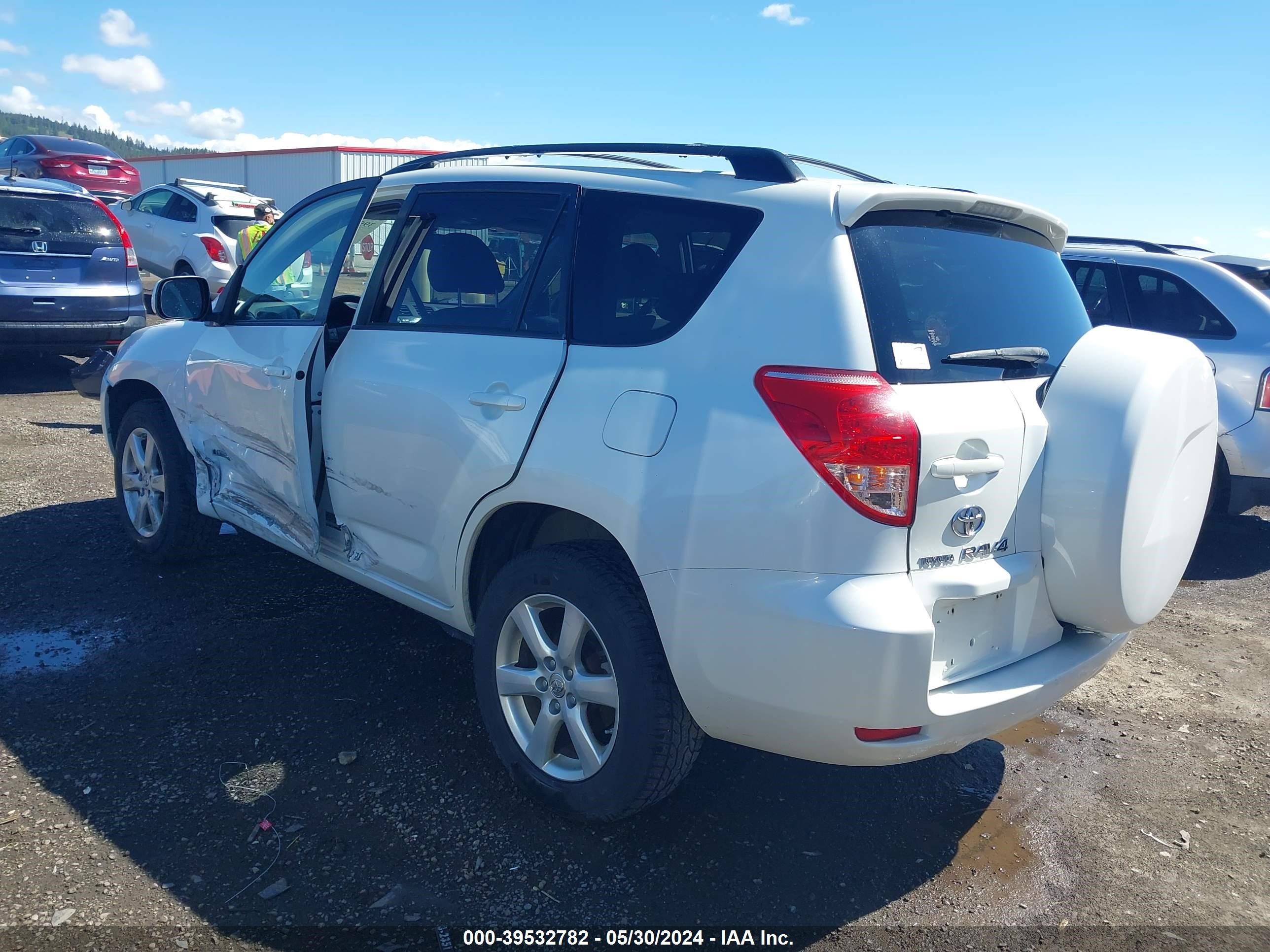 Photo 2 VIN: JTMBD31V175102476 - TOYOTA RAV 4 