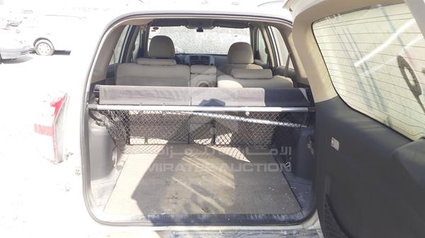 Photo 18 VIN: JTMBD31V1B5264021 - TOYOTA RAV 4 