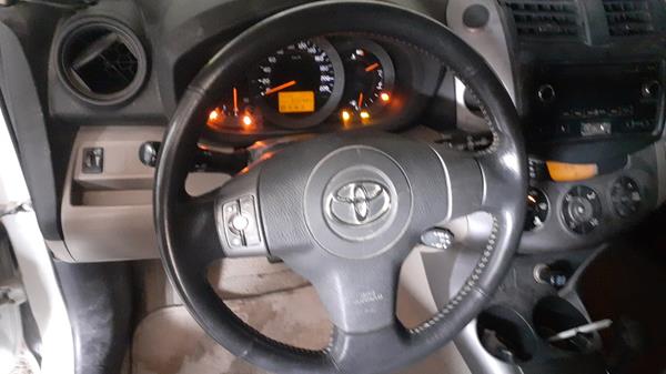 Photo 13 VIN: JTMBD31V275056916 - TOYOTA RAV 4 