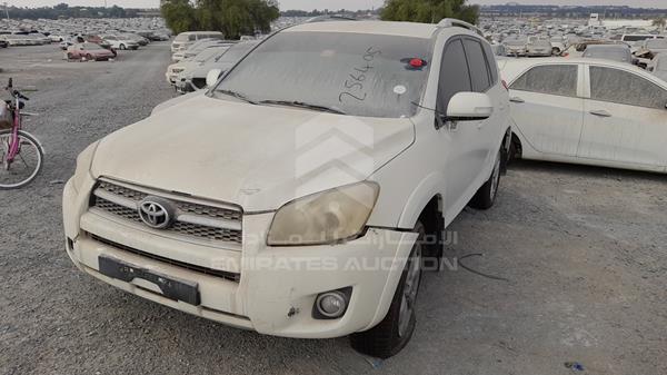 Photo 4 VIN: JTMBD31V3B5262190 - TOYOTA RAV 4 