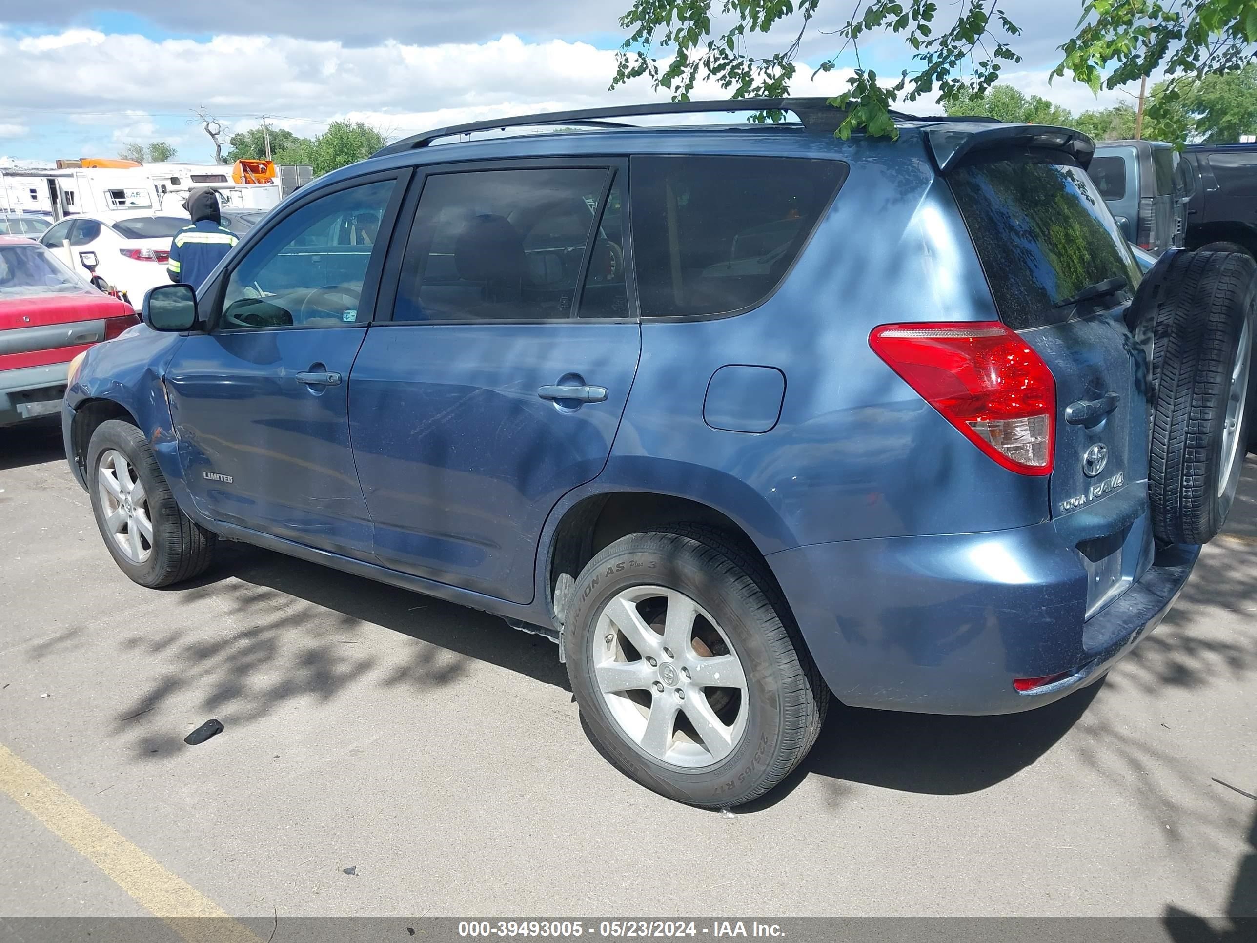 Photo 2 VIN: JTMBD31V475088377 - TOYOTA RAV 4 