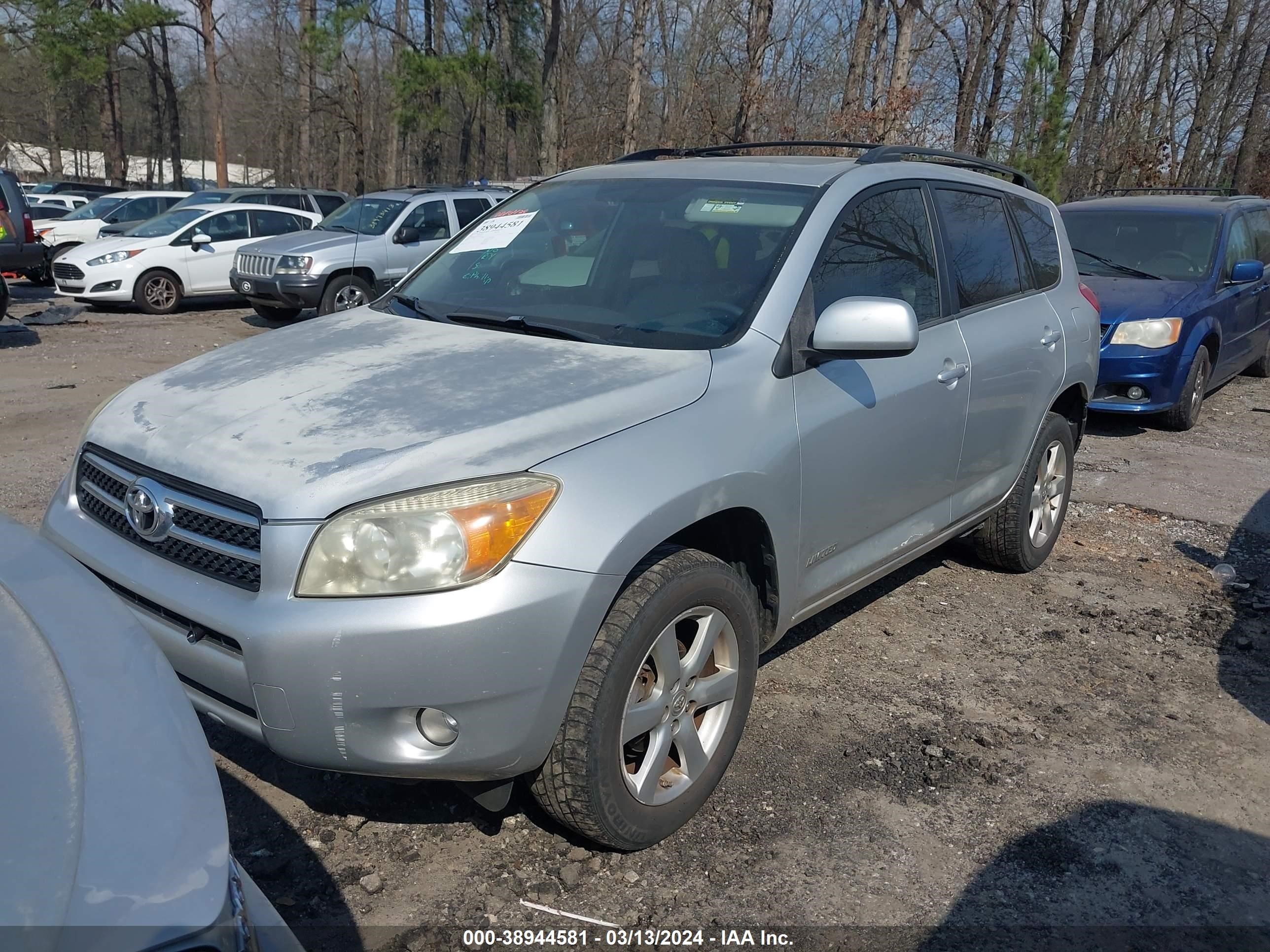 Photo 1 VIN: JTMBD31V475108045 - TOYOTA RAV 4 