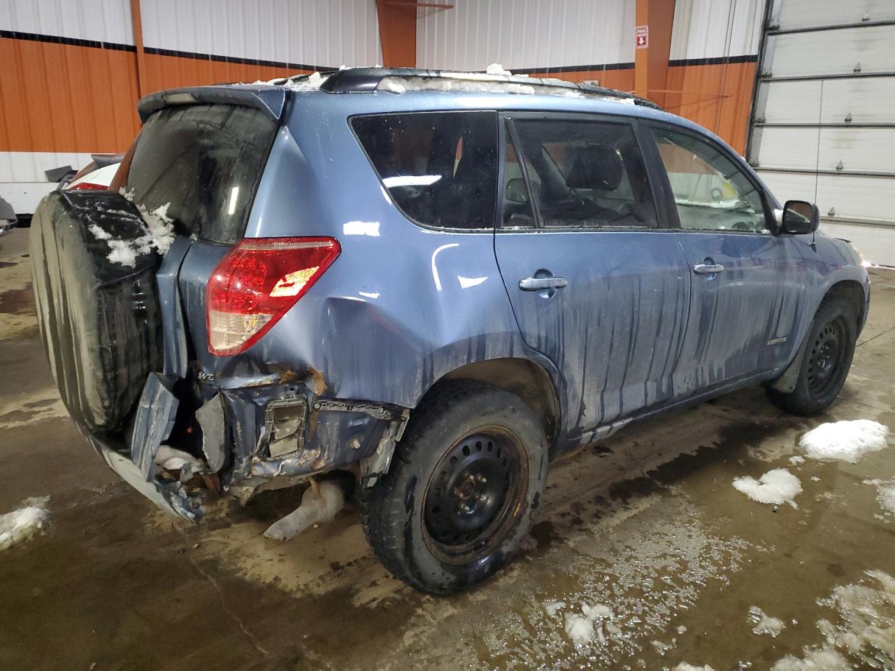 Photo 2 VIN: JTMBD31V476026357 - TOYOTA RAV 4 