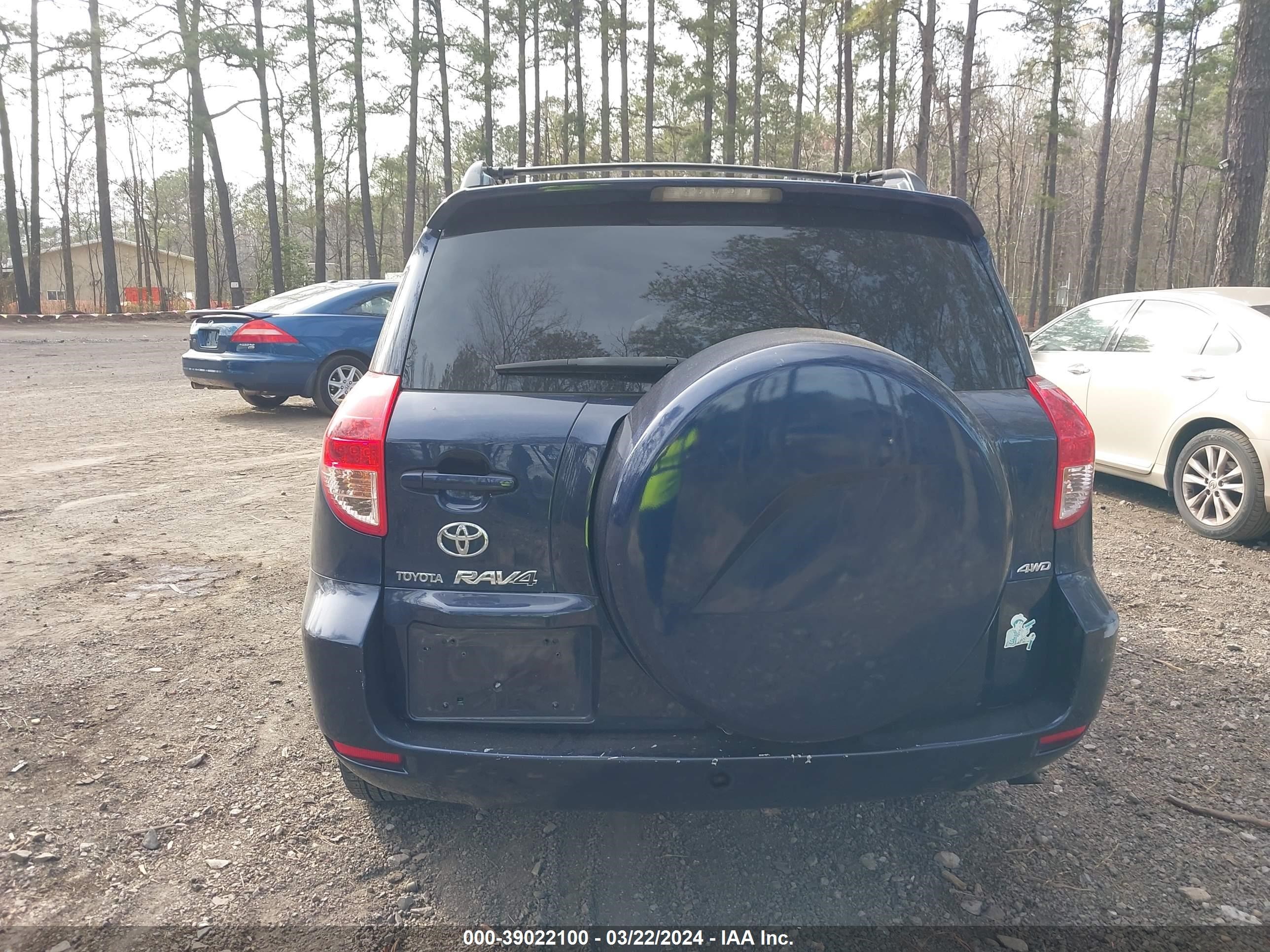 Photo 15 VIN: JTMBD31V766017117 - TOYOTA RAV 4 