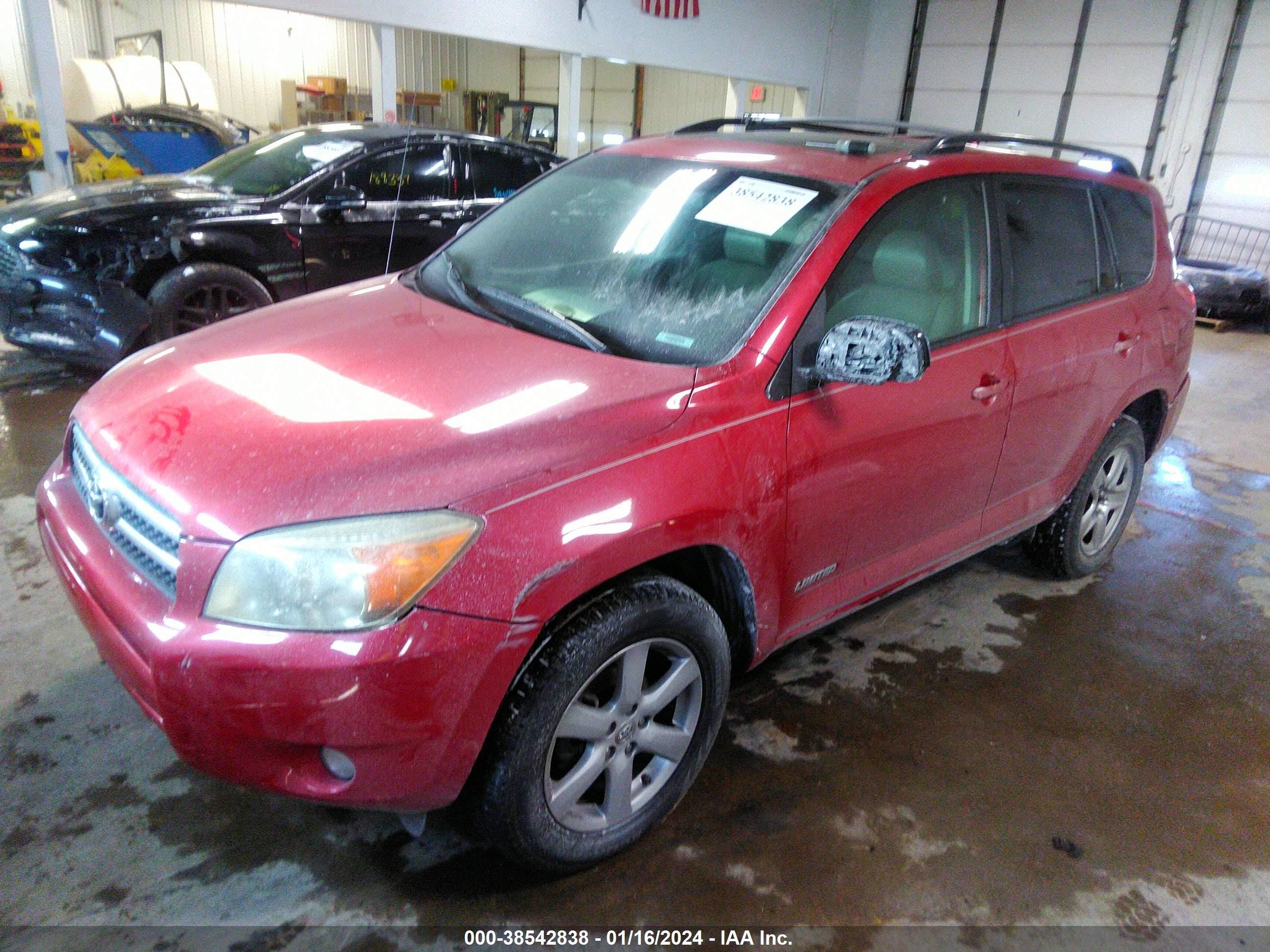 Photo 1 VIN: JTMBD31V865001899 - TOYOTA RAV 4 