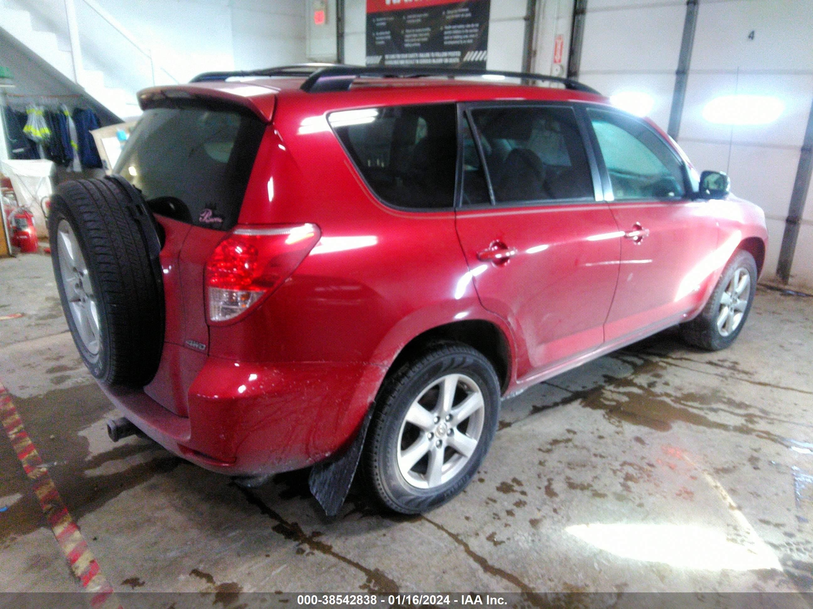 Photo 3 VIN: JTMBD31V865001899 - TOYOTA RAV 4 