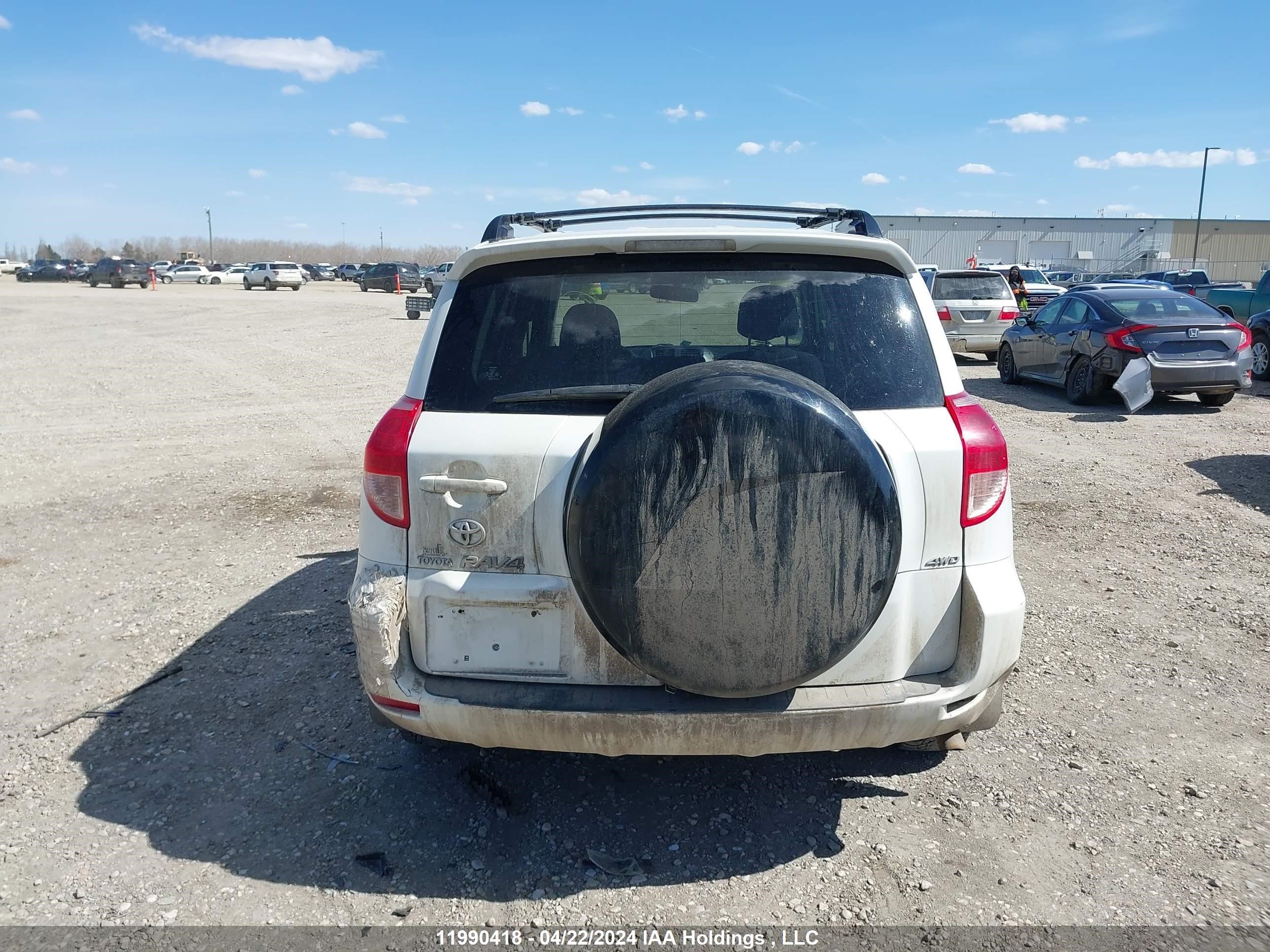 Photo 16 VIN: JTMBD31VX85127412 - TOYOTA RAV 4 