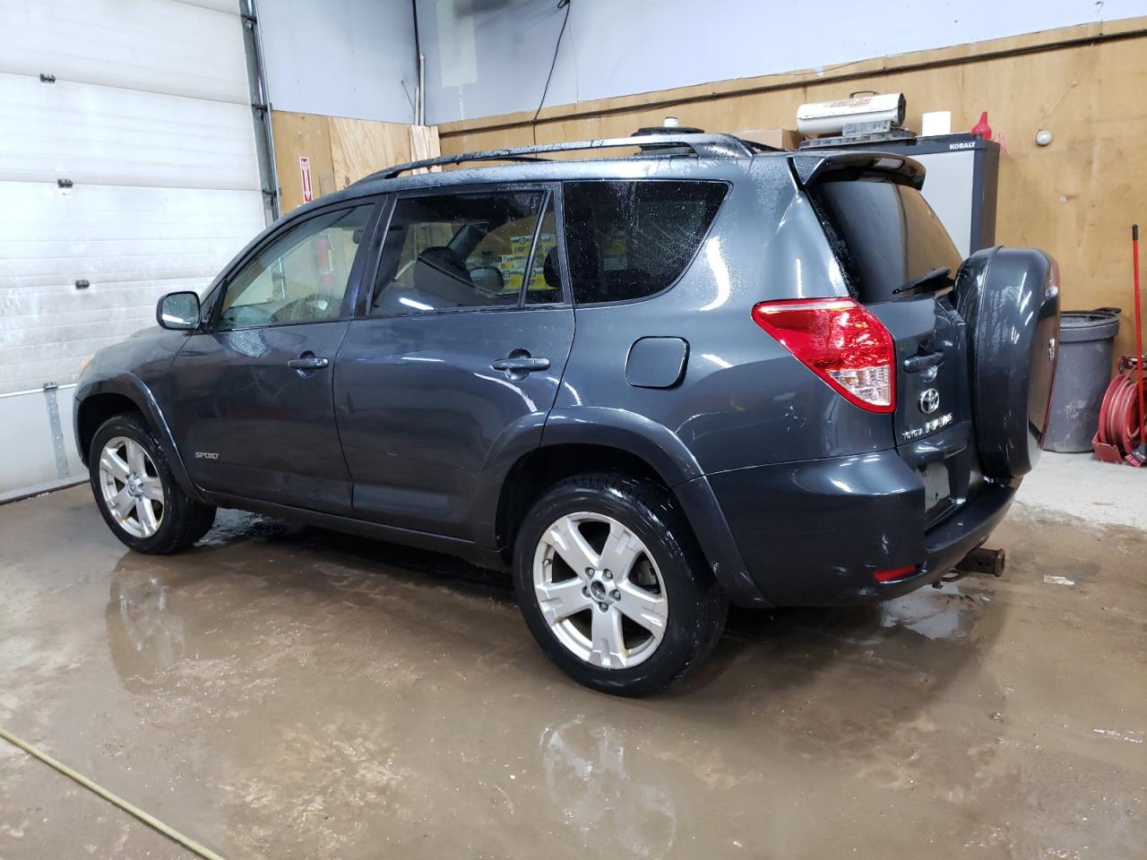 Photo 1 VIN: JTMBD32V166003714 - TOYOTA RAV 4 