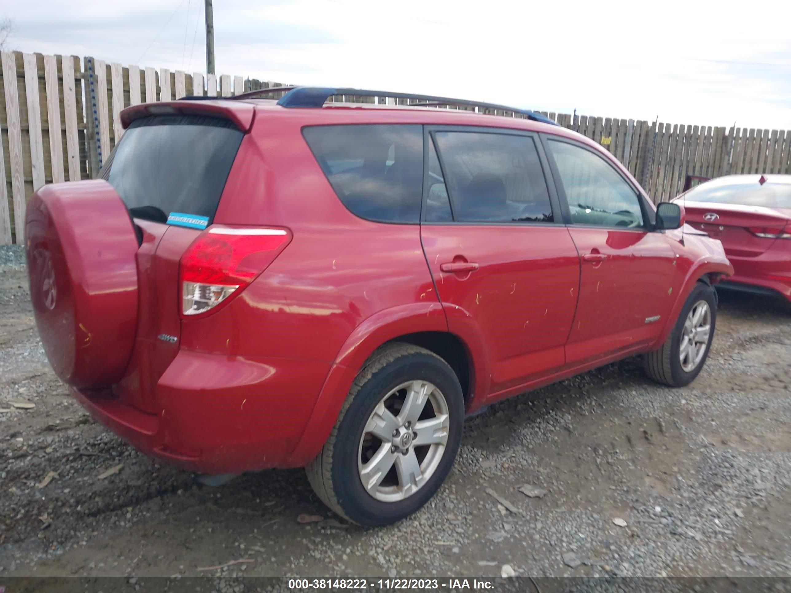 Photo 3 VIN: JTMBD32V186058697 - TOYOTA RAV 4 