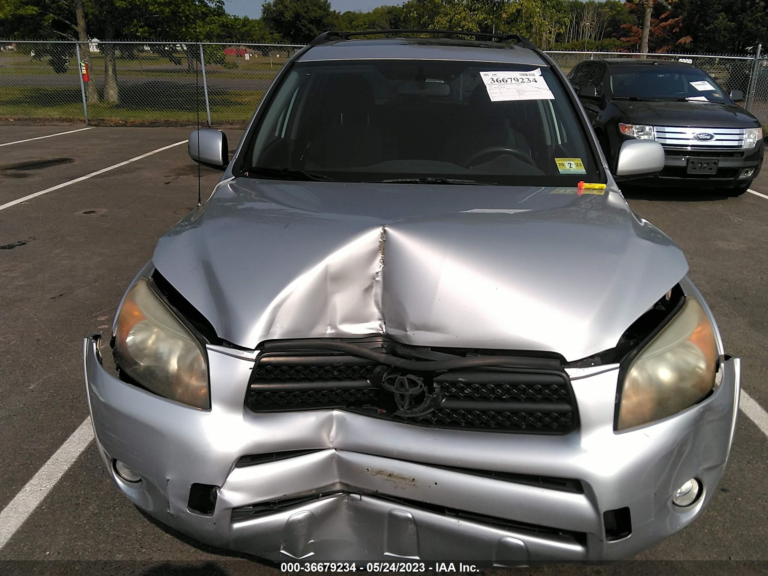 Photo 5 VIN: JTMBD32V476040807 - TOYOTA RAV 4 