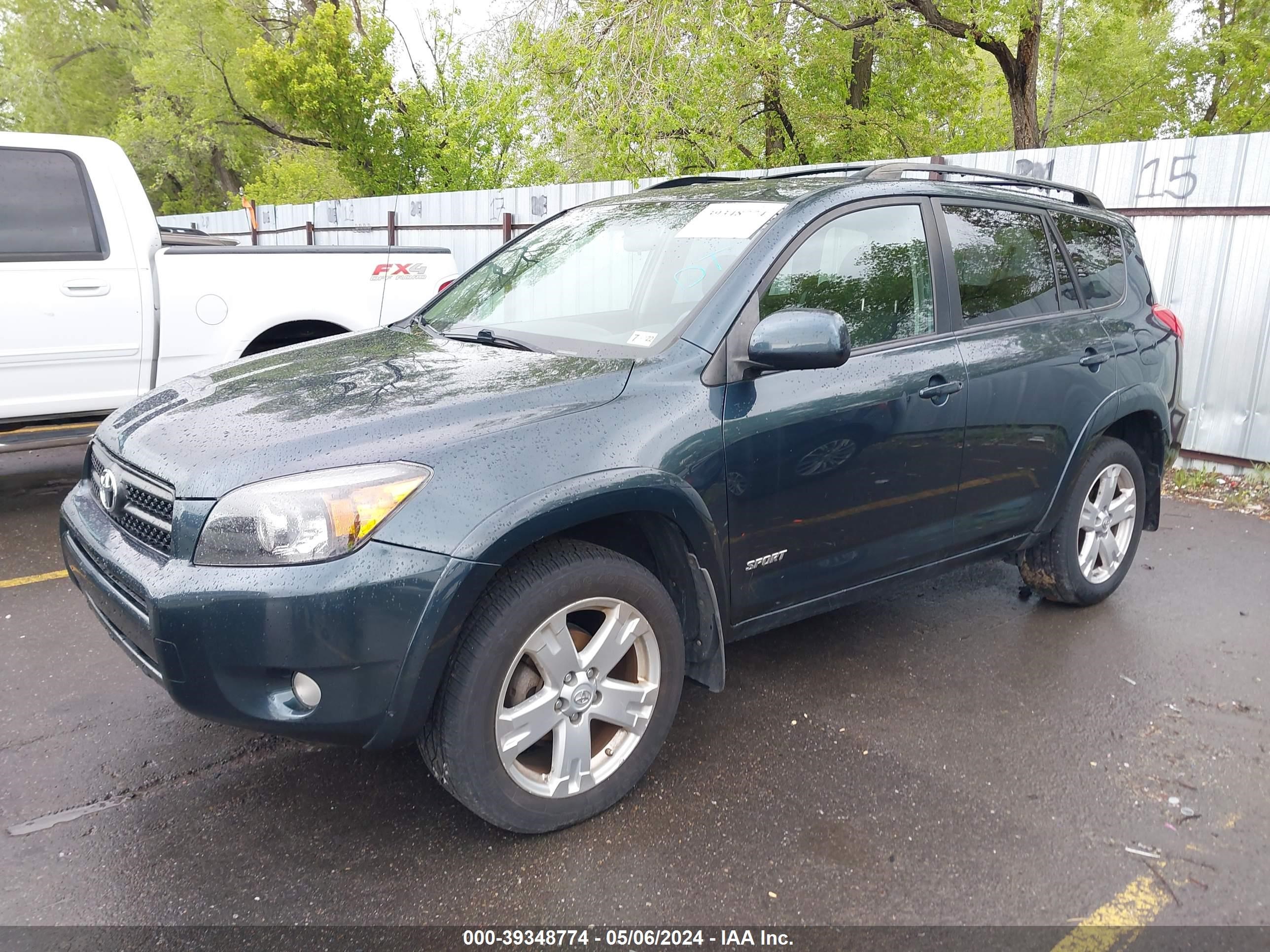 Photo 1 VIN: JTMBD32V585187354 - TOYOTA RAV 4 