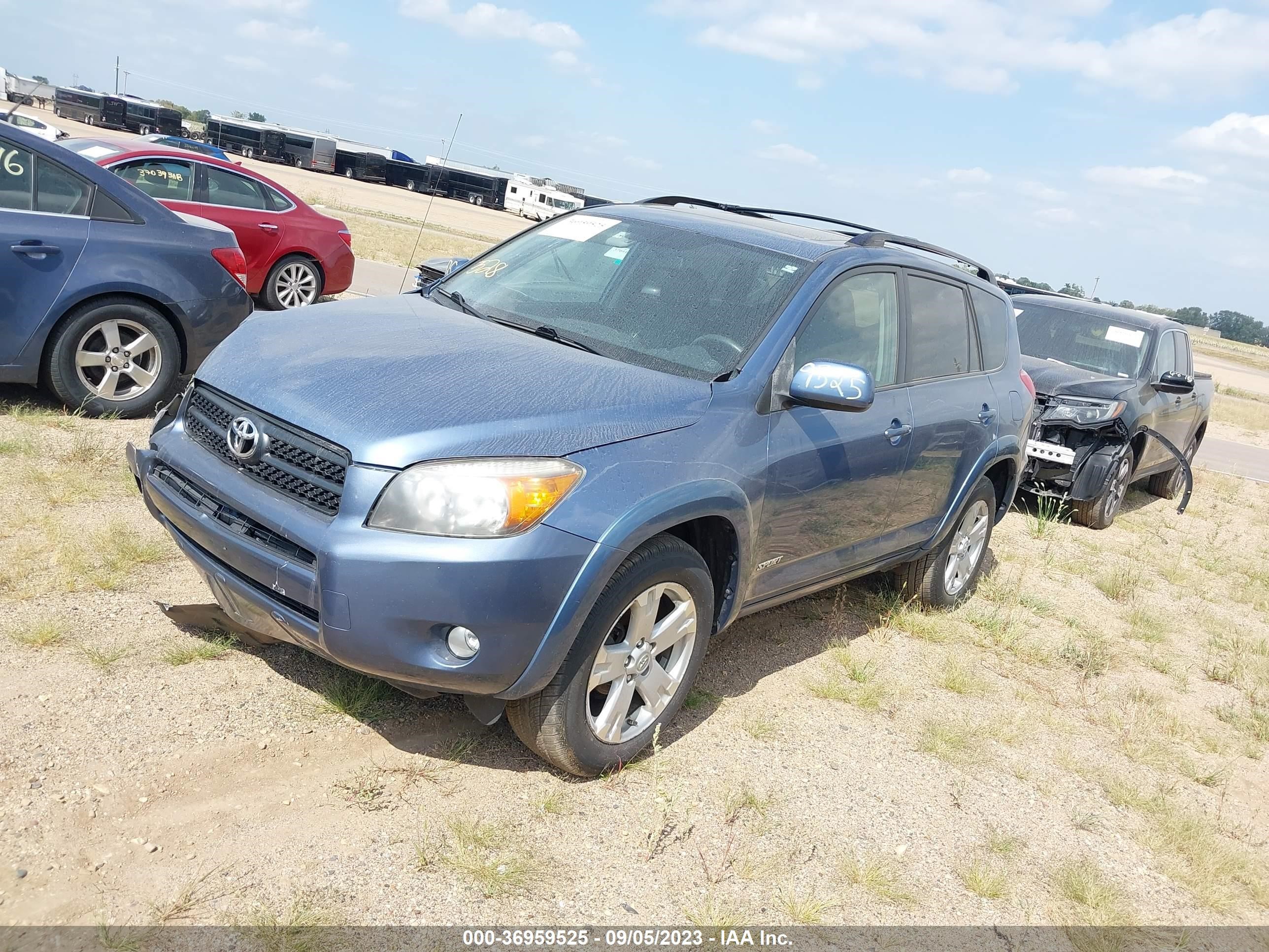 Photo 1 VIN: JTMBD32V886087355 - TOYOTA RAV 4 