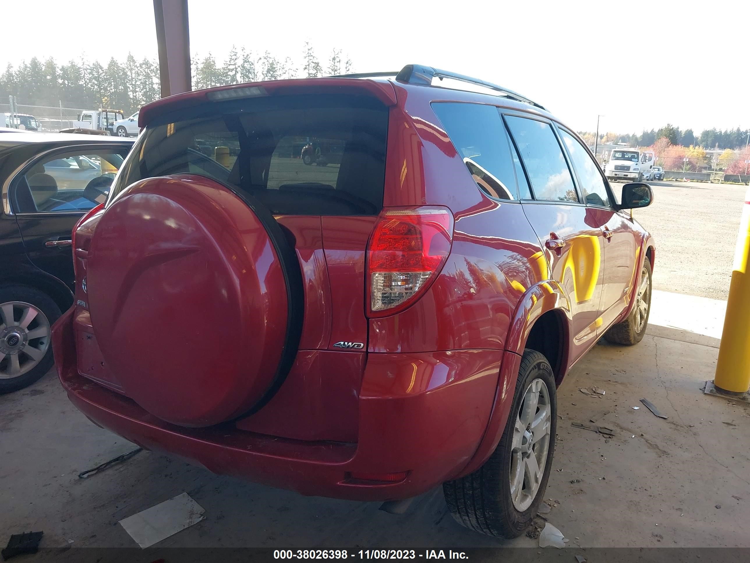 Photo 3 VIN: JTMBD32V975076417 - TOYOTA RAV 4 