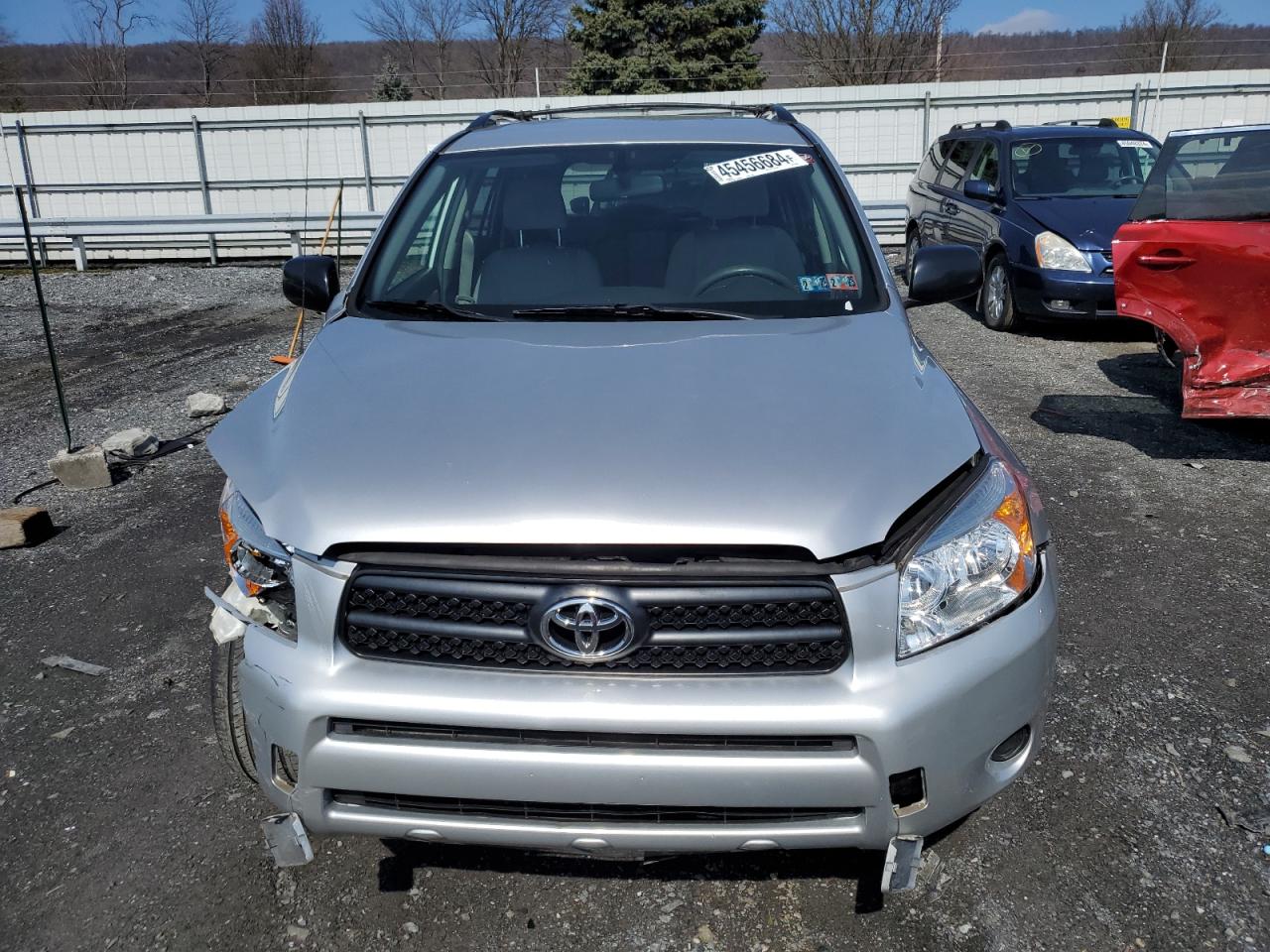 Photo 4 VIN: JTMBD33V085139646 - TOYOTA RAV 4 