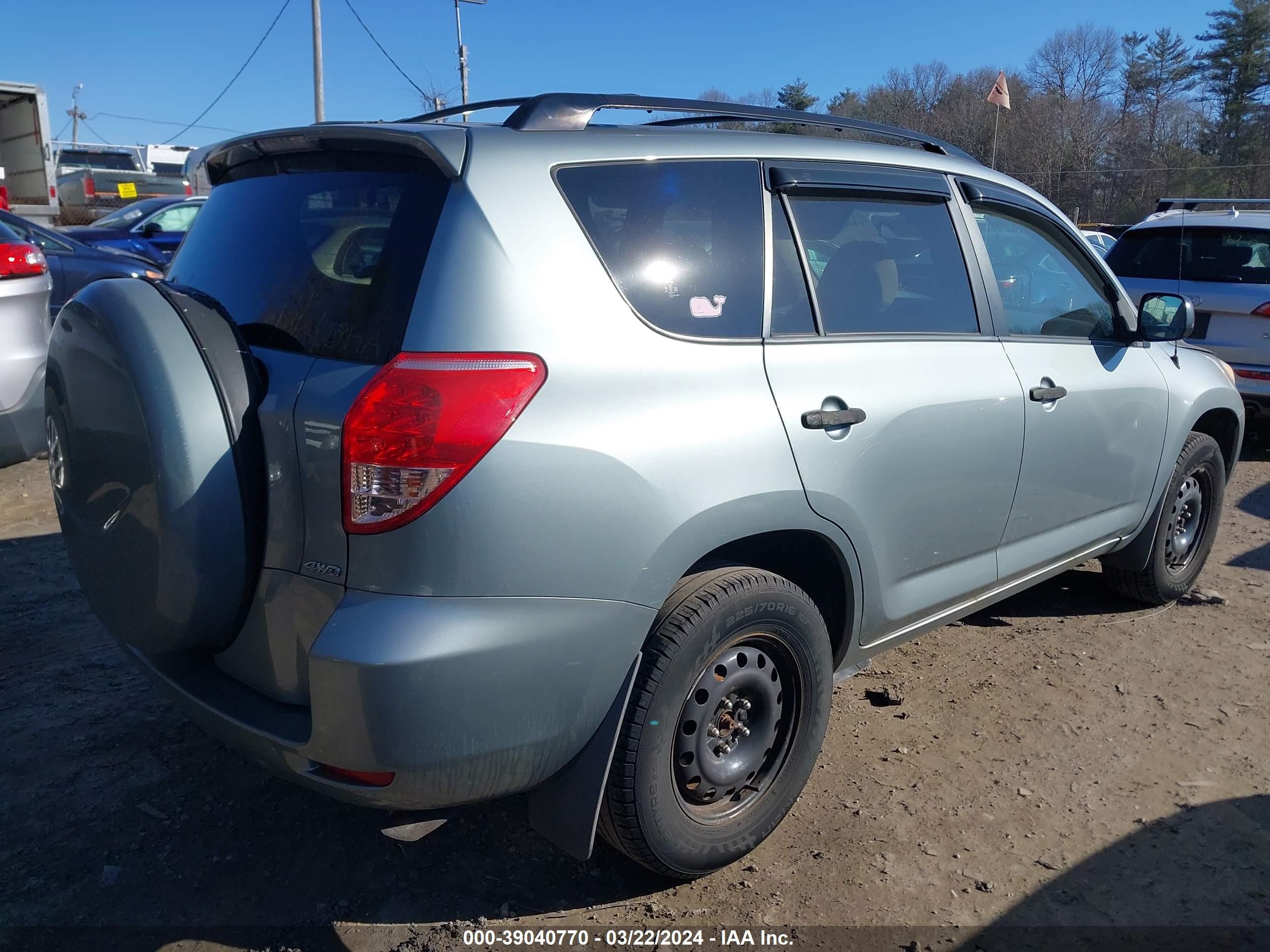 Photo 3 VIN: JTMBD33V086063954 - TOYOTA RAV 4 