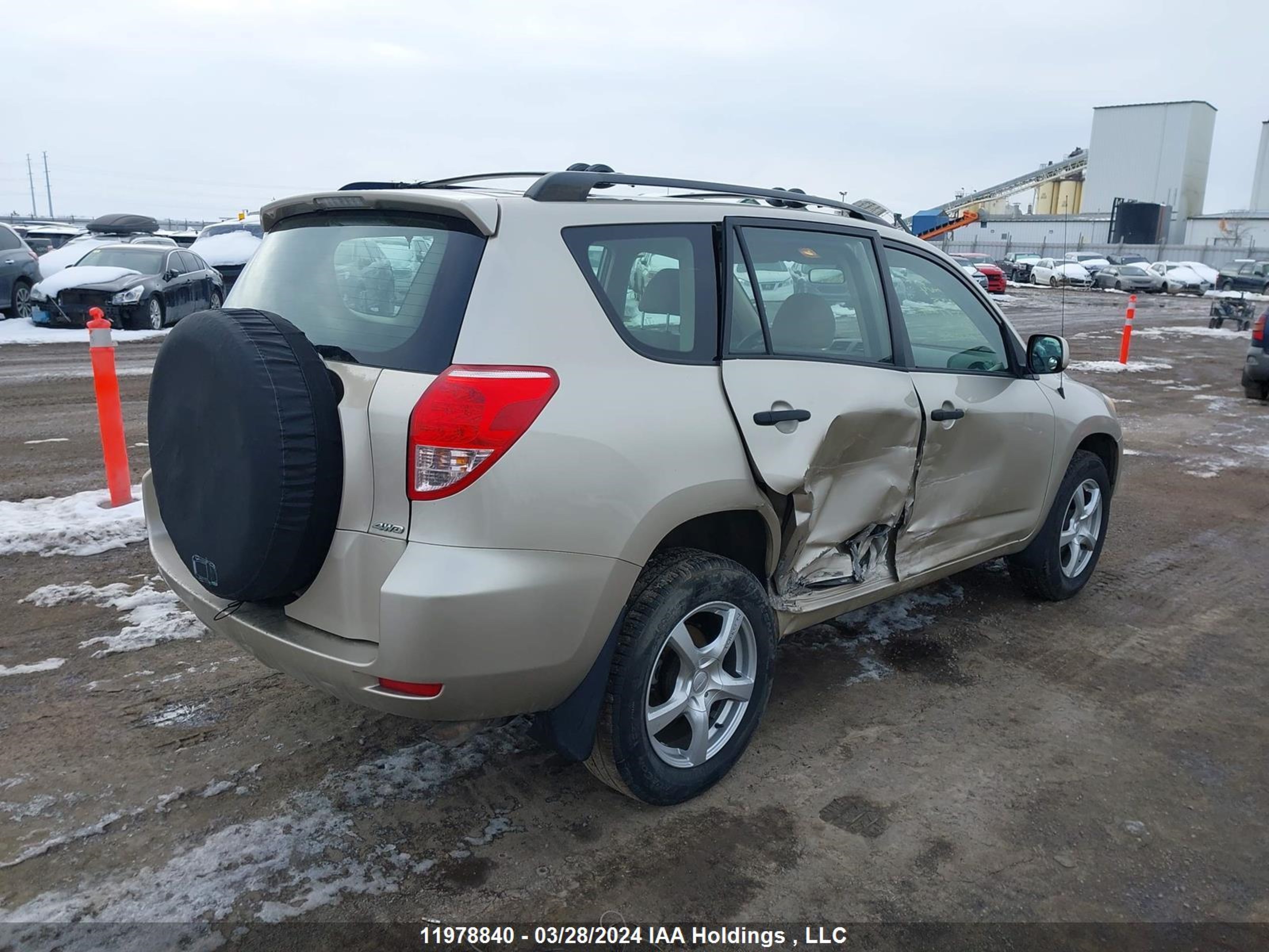 Photo 3 VIN: JTMBD33V166001735 - TOYOTA RAV 4 