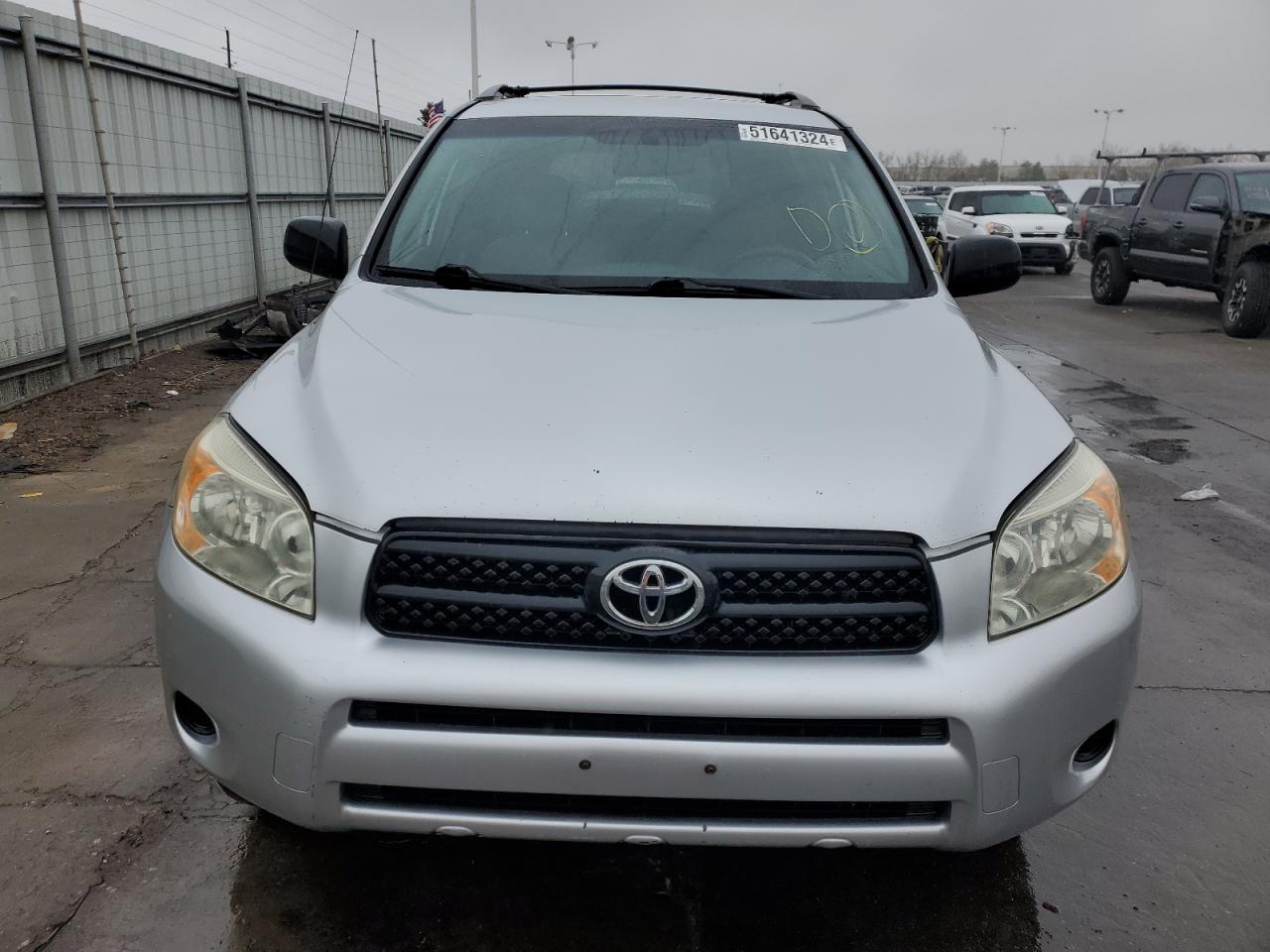 Photo 4 VIN: JTMBD33V166017384 - TOYOTA RAV 4 