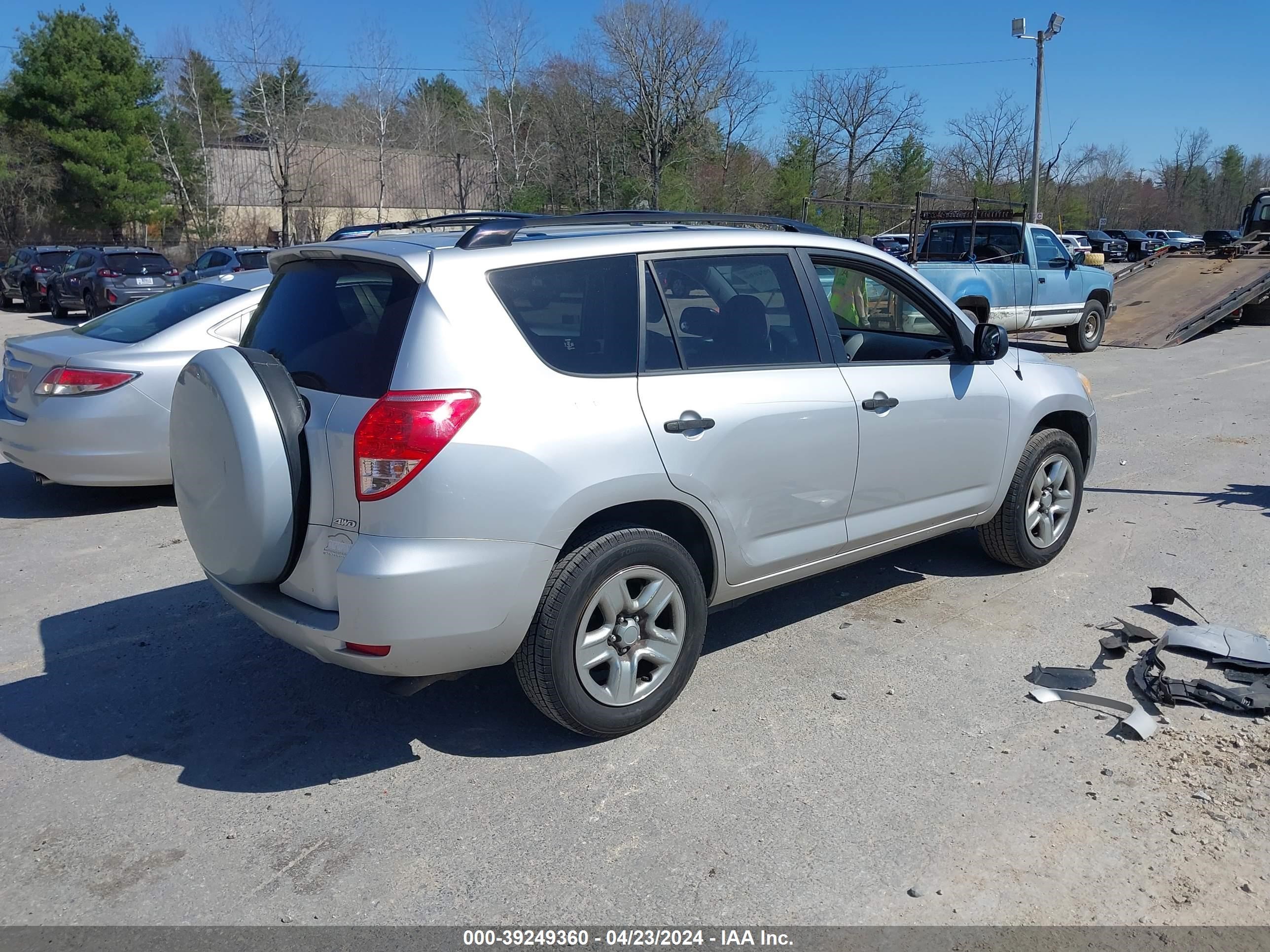 Photo 3 VIN: JTMBD33V176051133 - TOYOTA RAV 4 