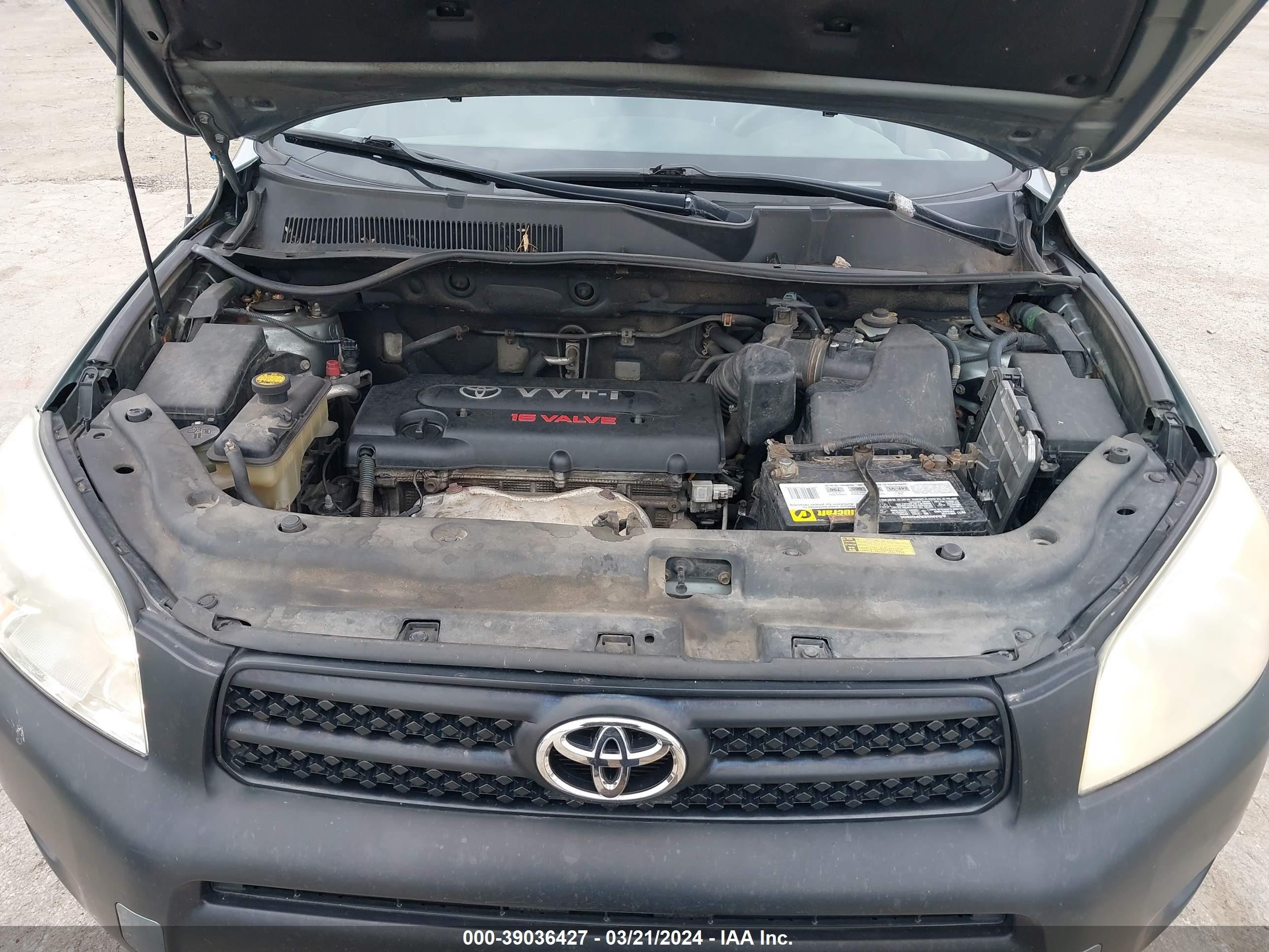 Photo 9 VIN: JTMBD33V185130633 - TOYOTA RAV 4 