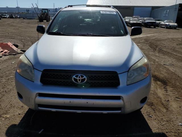 Photo 4 VIN: JTMBD33V186083114 - TOYOTA RAV4 