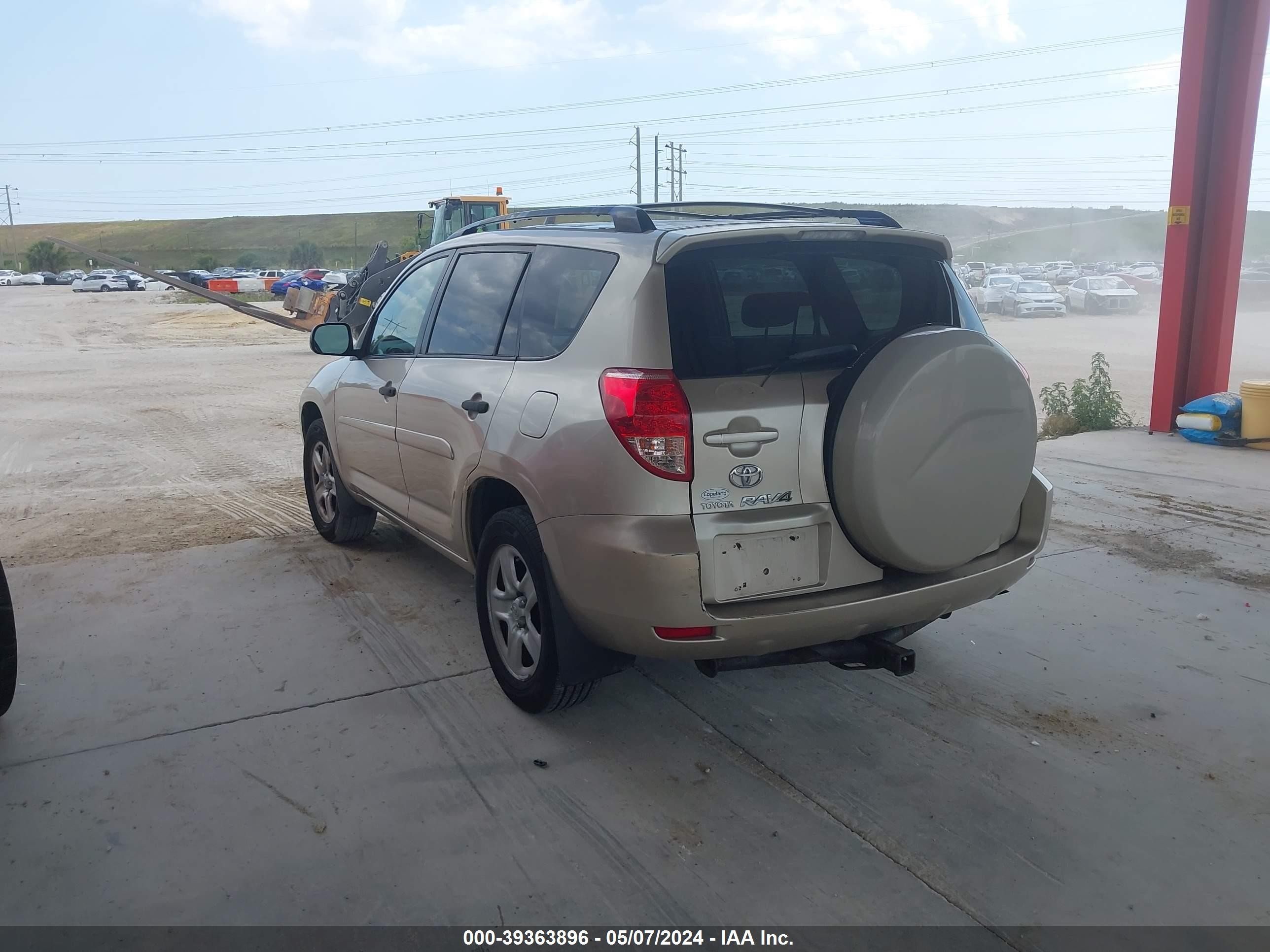 Photo 2 VIN: JTMBD33V186087583 - TOYOTA RAV 4 