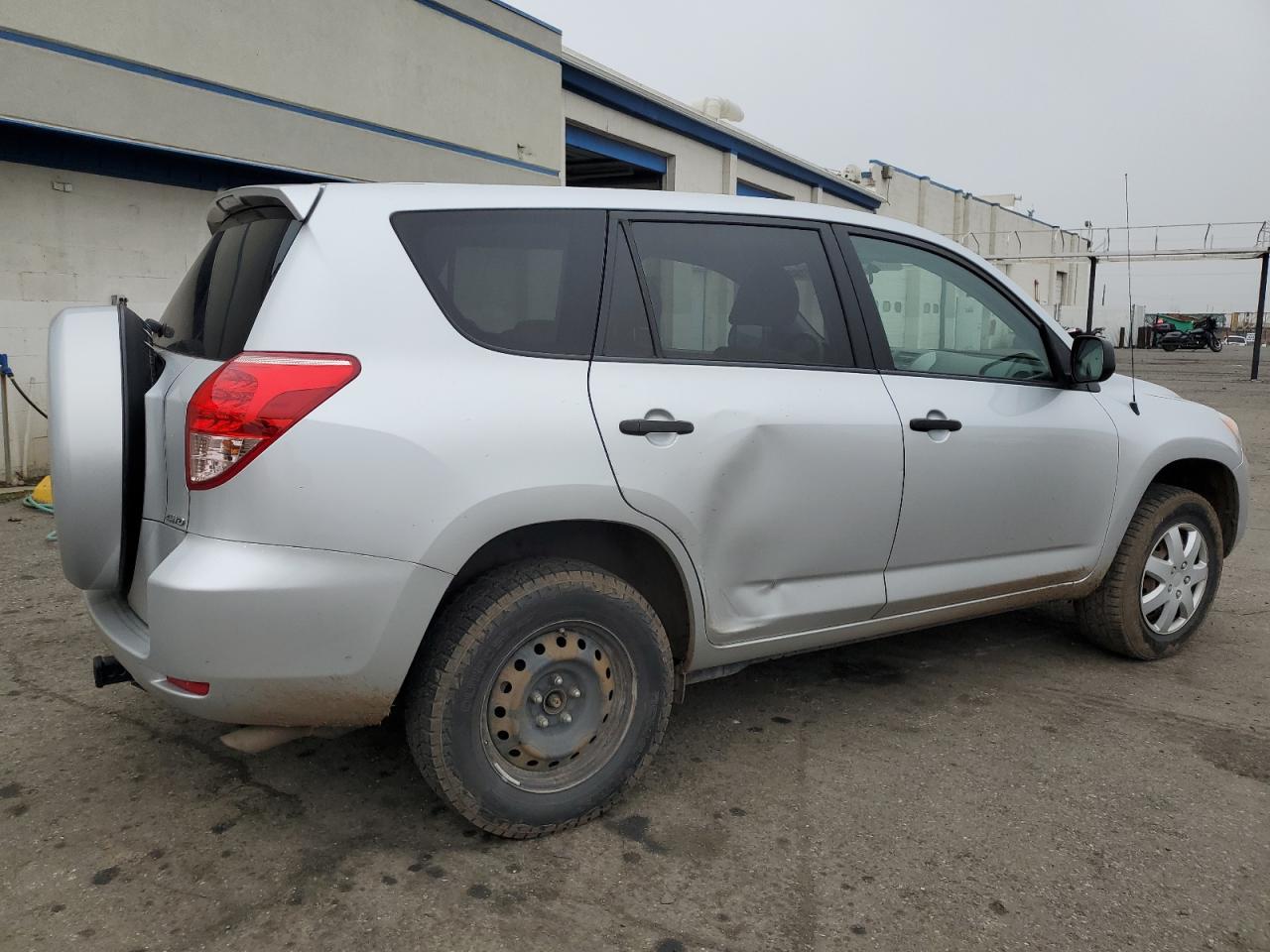 Photo 2 VIN: JTMBD33V265037164 - TOYOTA RAV 4 