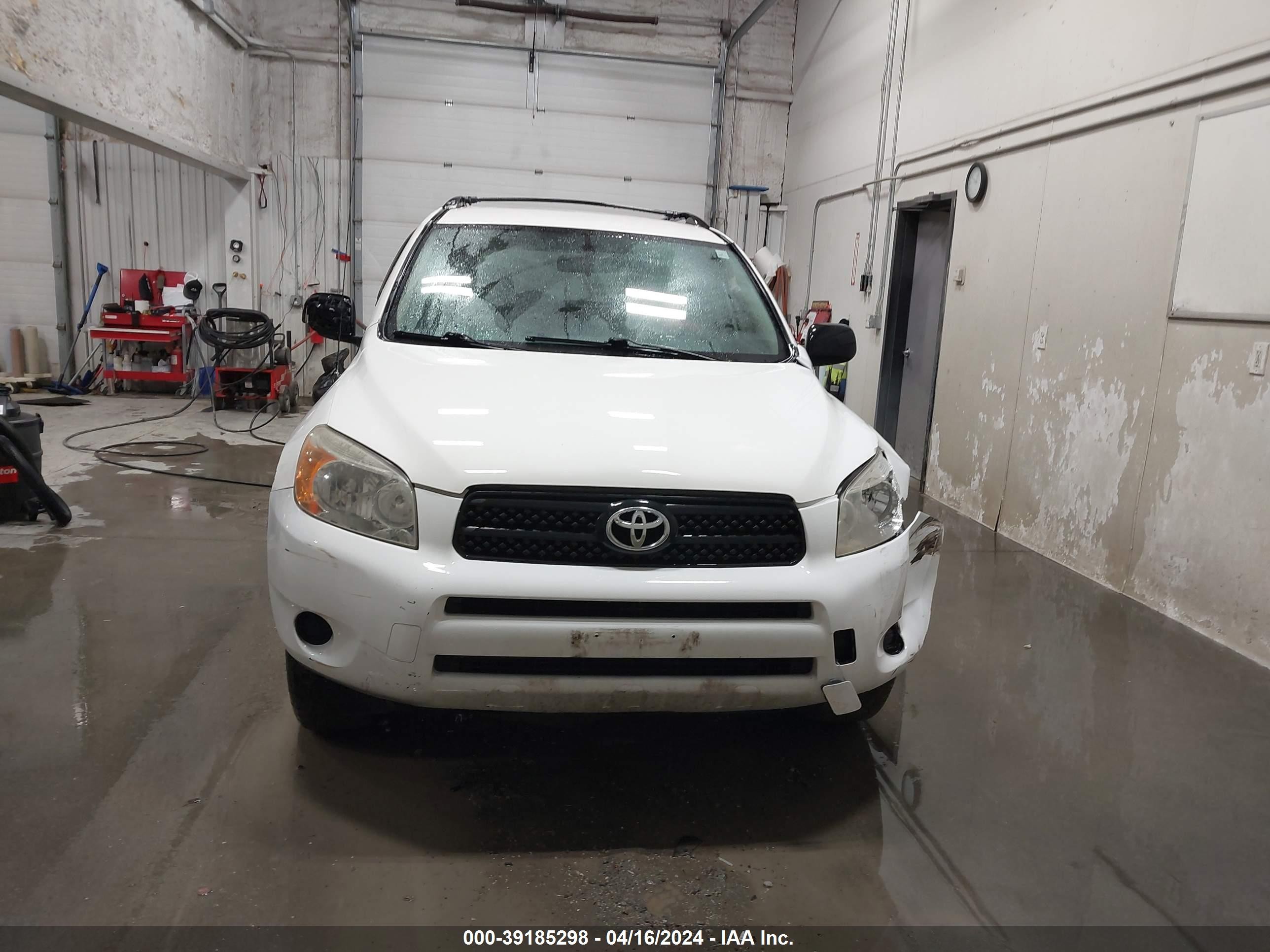 Photo 11 VIN: JTMBD33V266015269 - TOYOTA RAV 4 