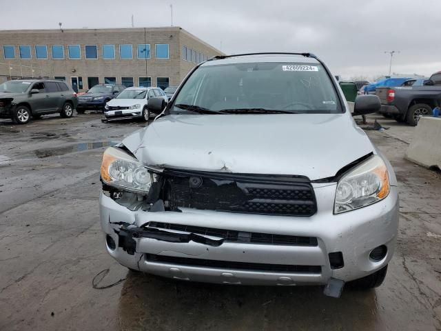 Photo 4 VIN: JTMBD33V276047351 - TOYOTA RAV4 