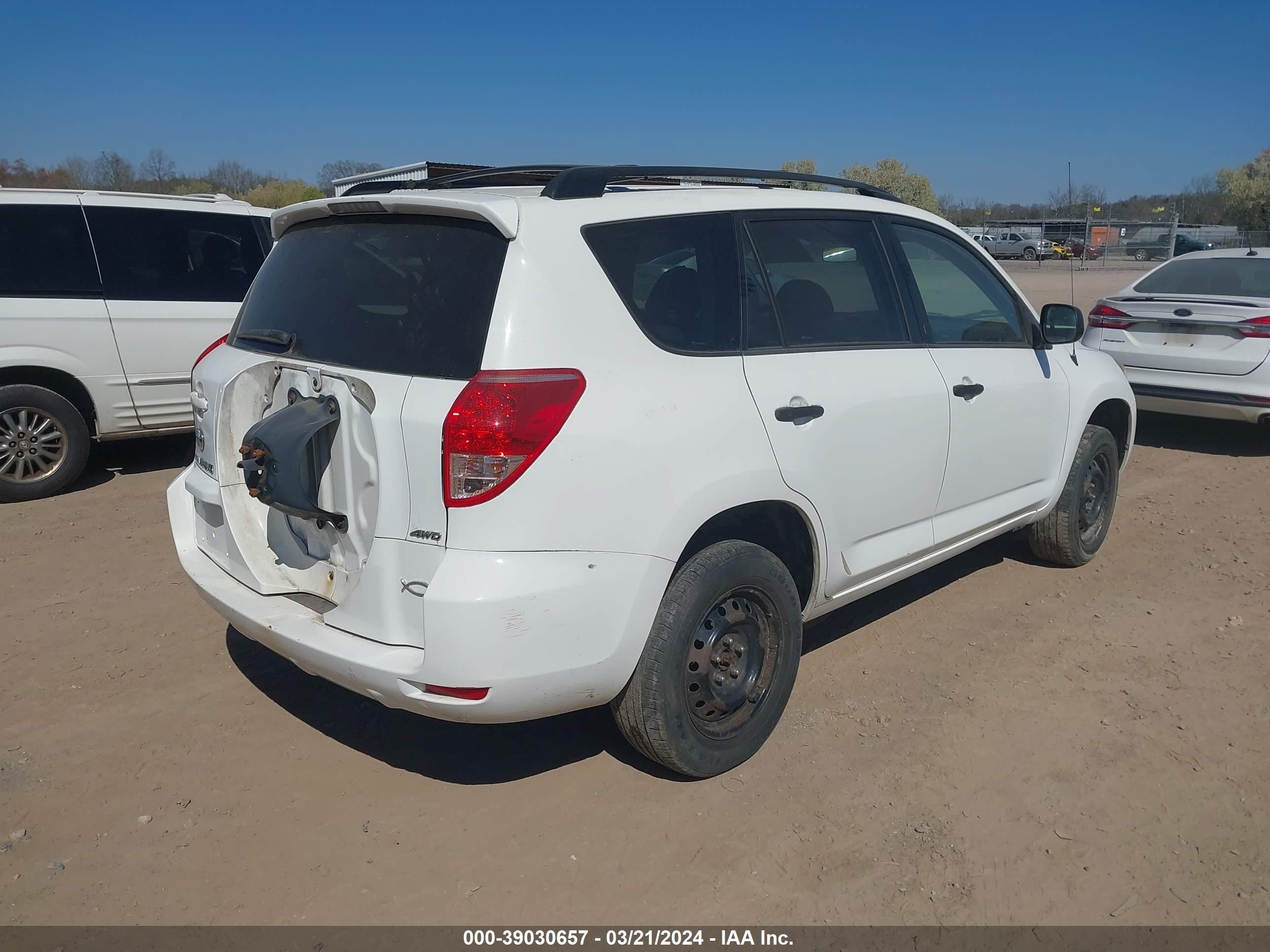 Photo 4 VIN: JTMBD33V476044726 - TOYOTA RAV 4 