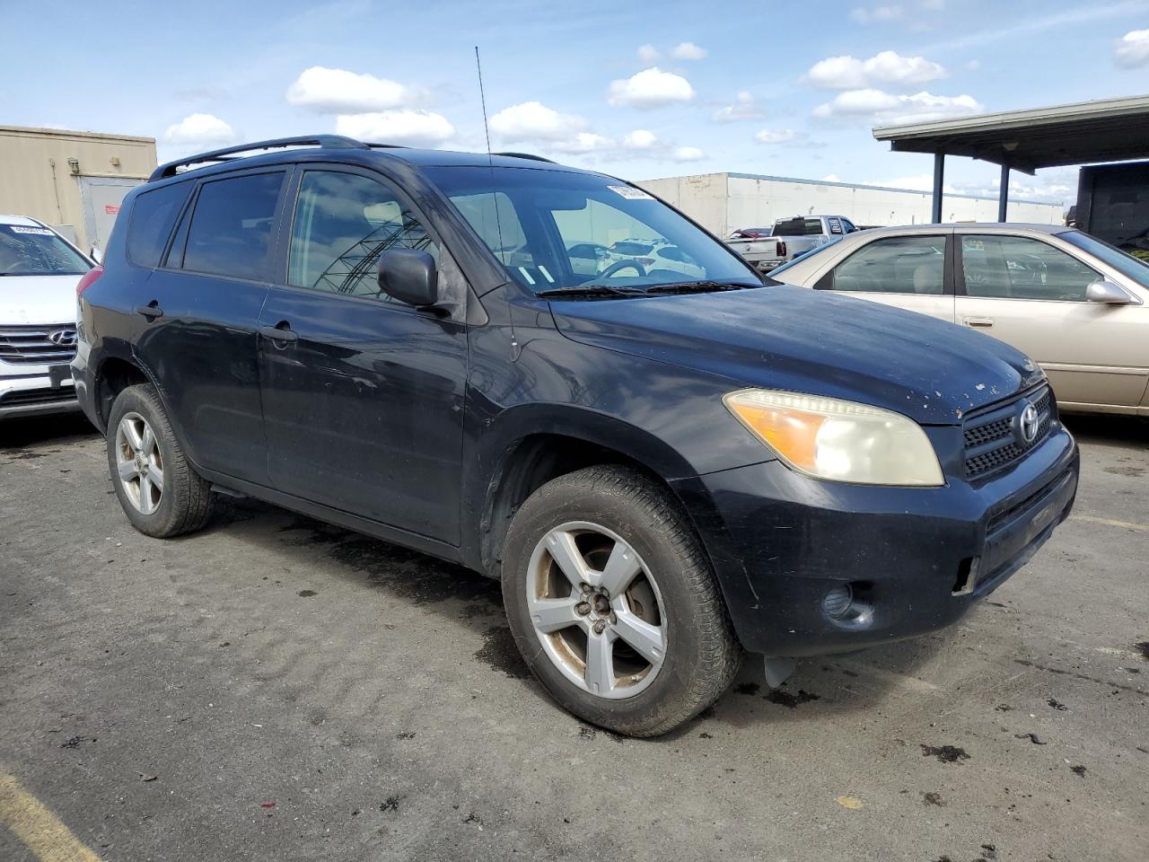 Photo 3 VIN: JTMBD33V485156756 - TOYOTA RAV 4 