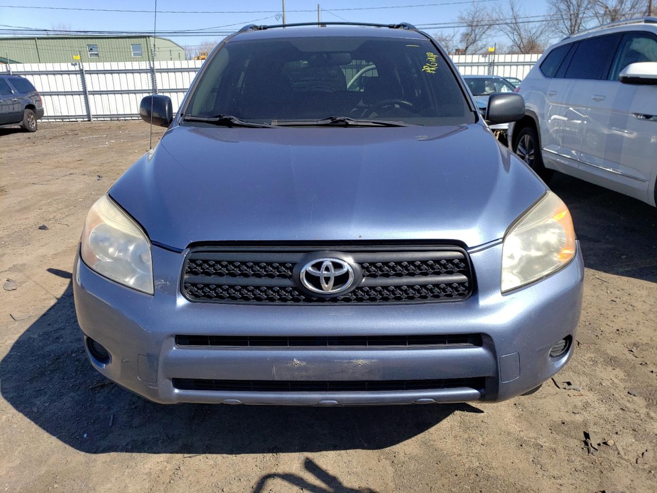 Photo 4 VIN: JTMBD33V666012102 - TOYOTA RAV 4 