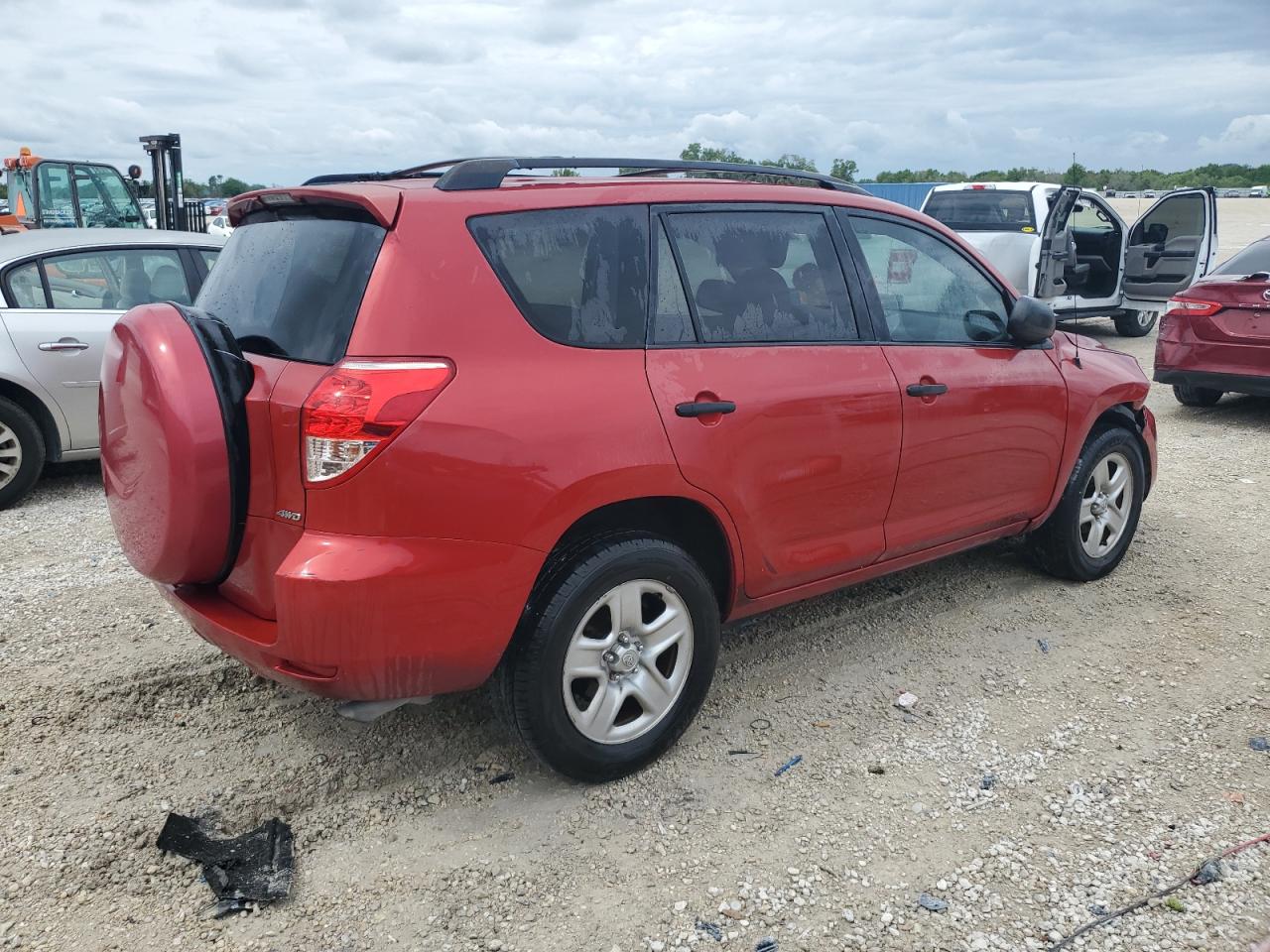 Photo 2 VIN: JTMBD33V686056345 - TOYOTA RAV 4 