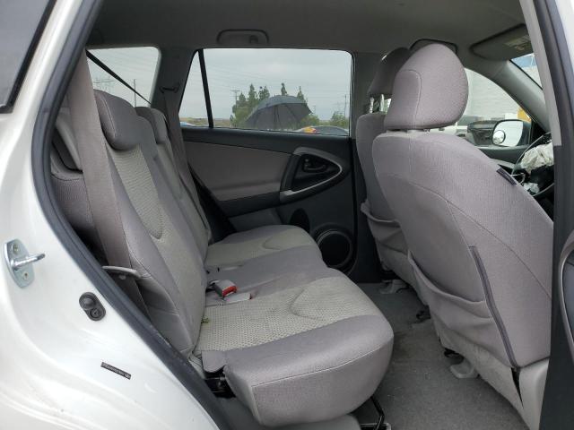 Photo 10 VIN: JTMBD33V686083643 - TOYOTA RAV4 