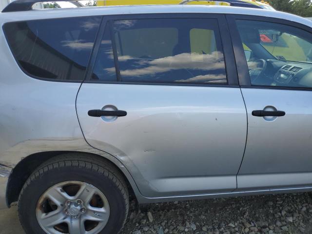 Photo 9 VIN: JTMBD33V975055212 - TOYOTA RAV4 