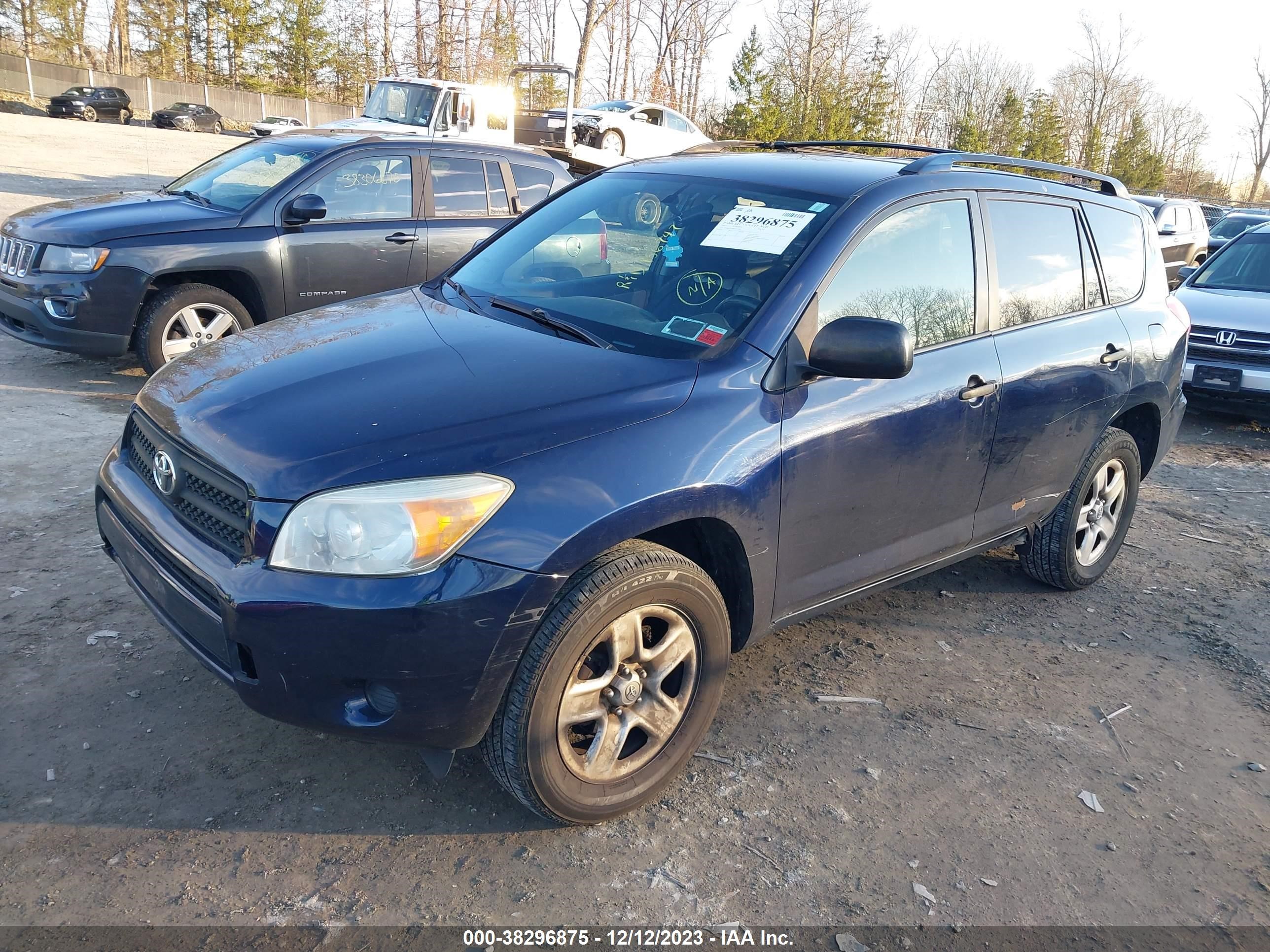 Photo 1 VIN: JTMBD33V975102108 - TOYOTA RAV 4 