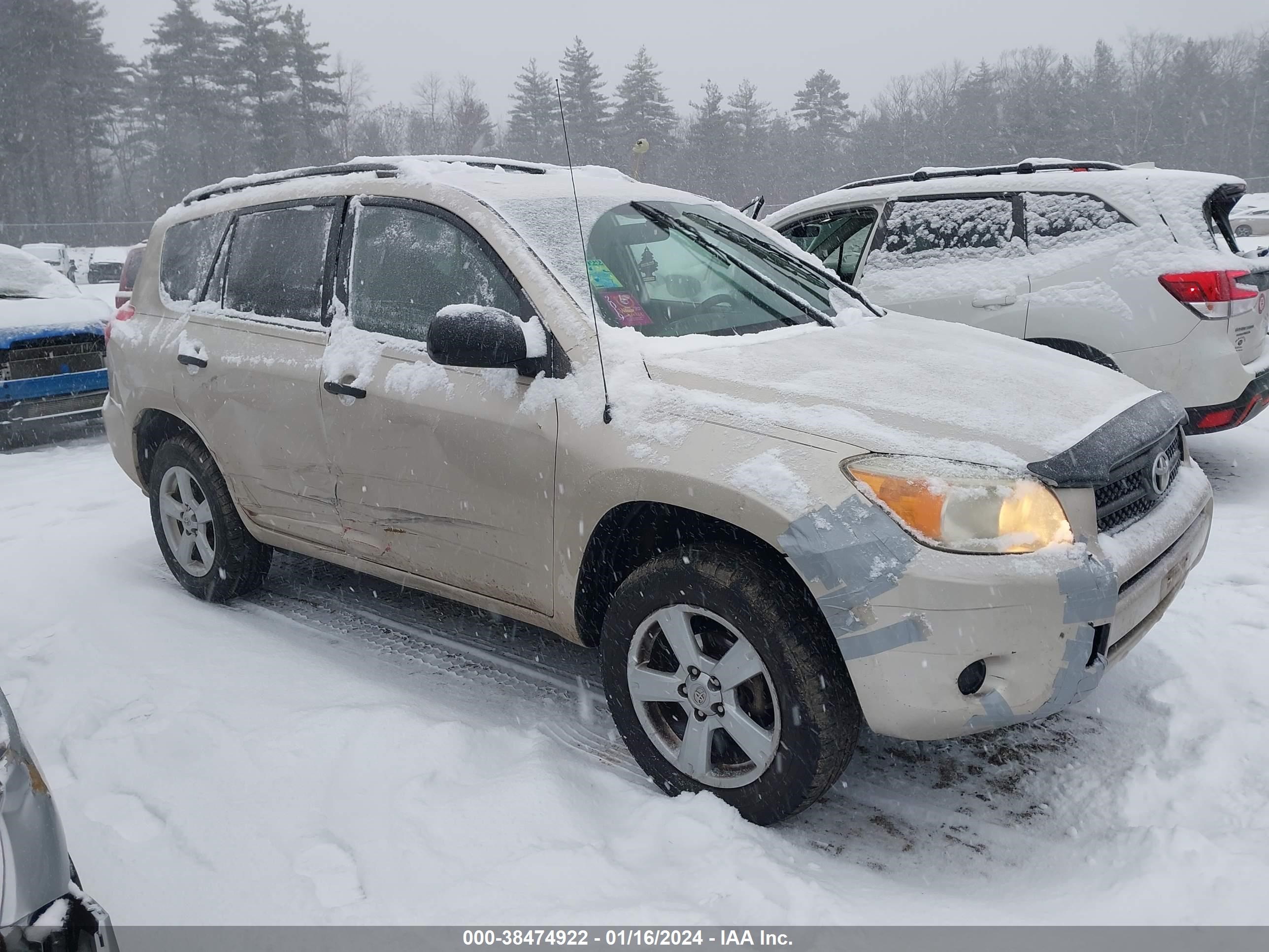 Photo 0 VIN: JTMBD33V985210486 - TOYOTA RAV 4 