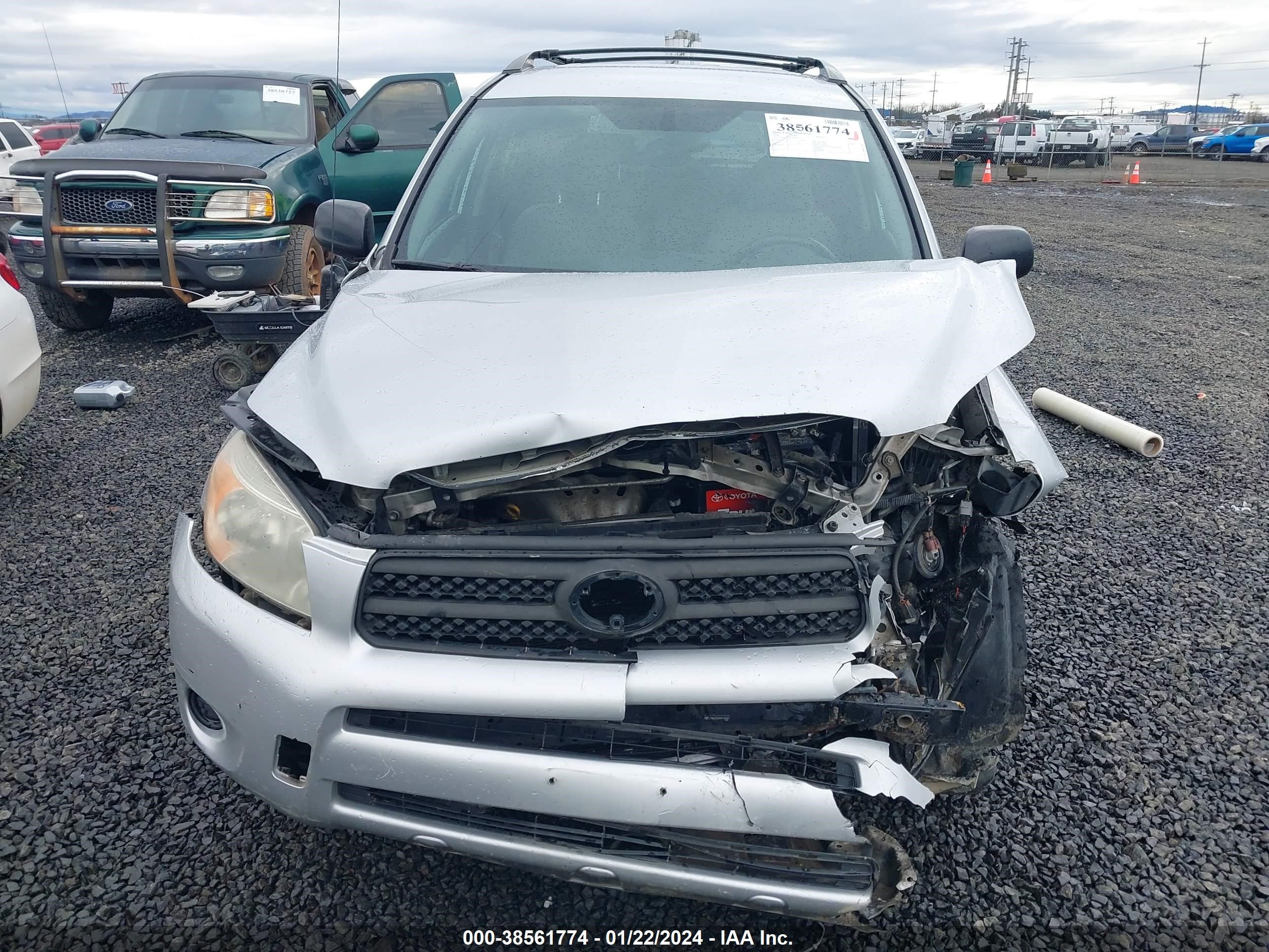 Photo 12 VIN: JTMBD35V885146941 - TOYOTA RAV 4 