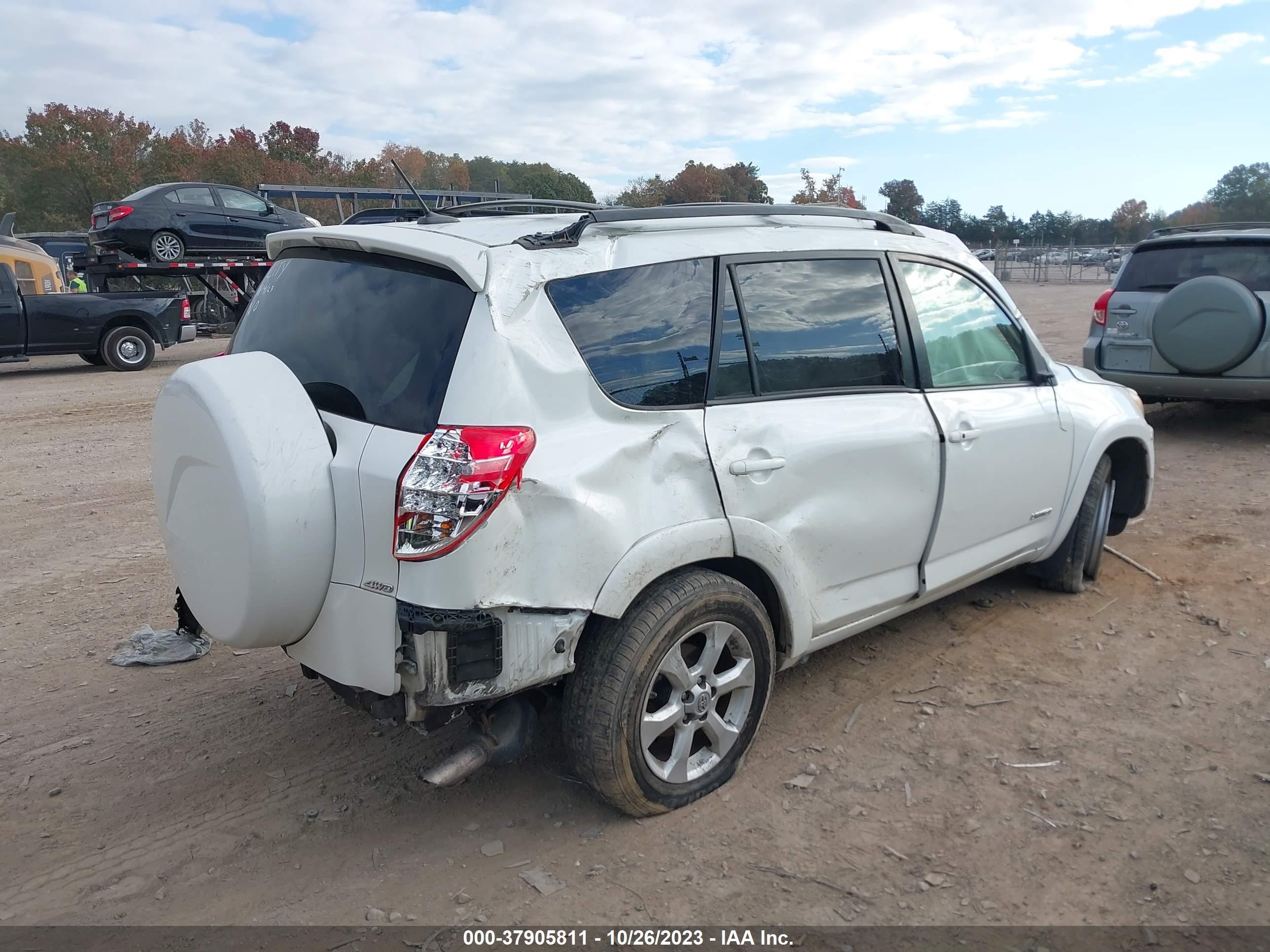 Photo 3 VIN: JTMBF31VX95013177 - TOYOTA RAV 4 