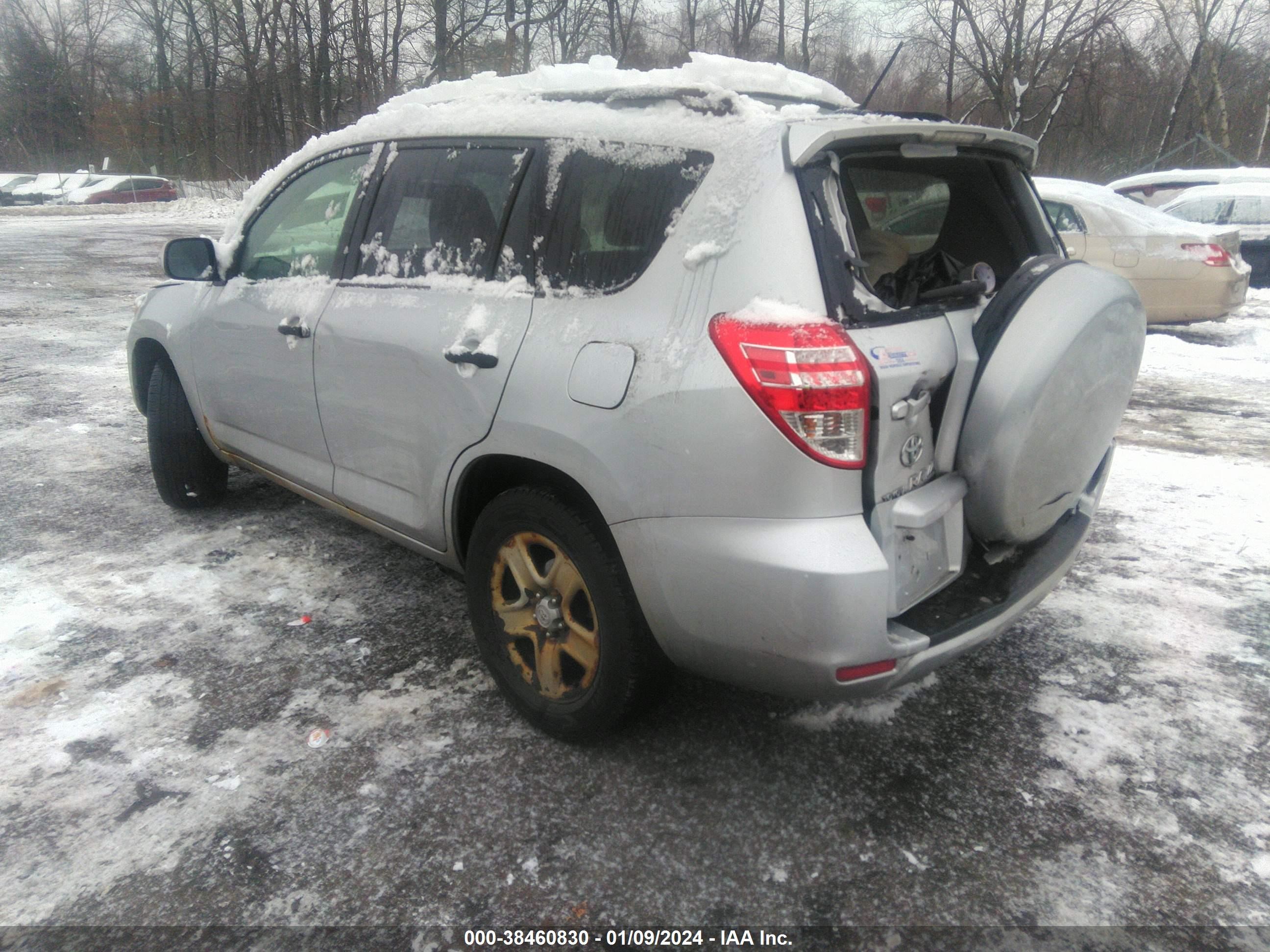 Photo 2 VIN: JTMBF33V29D005092 - TOYOTA RAV 4 