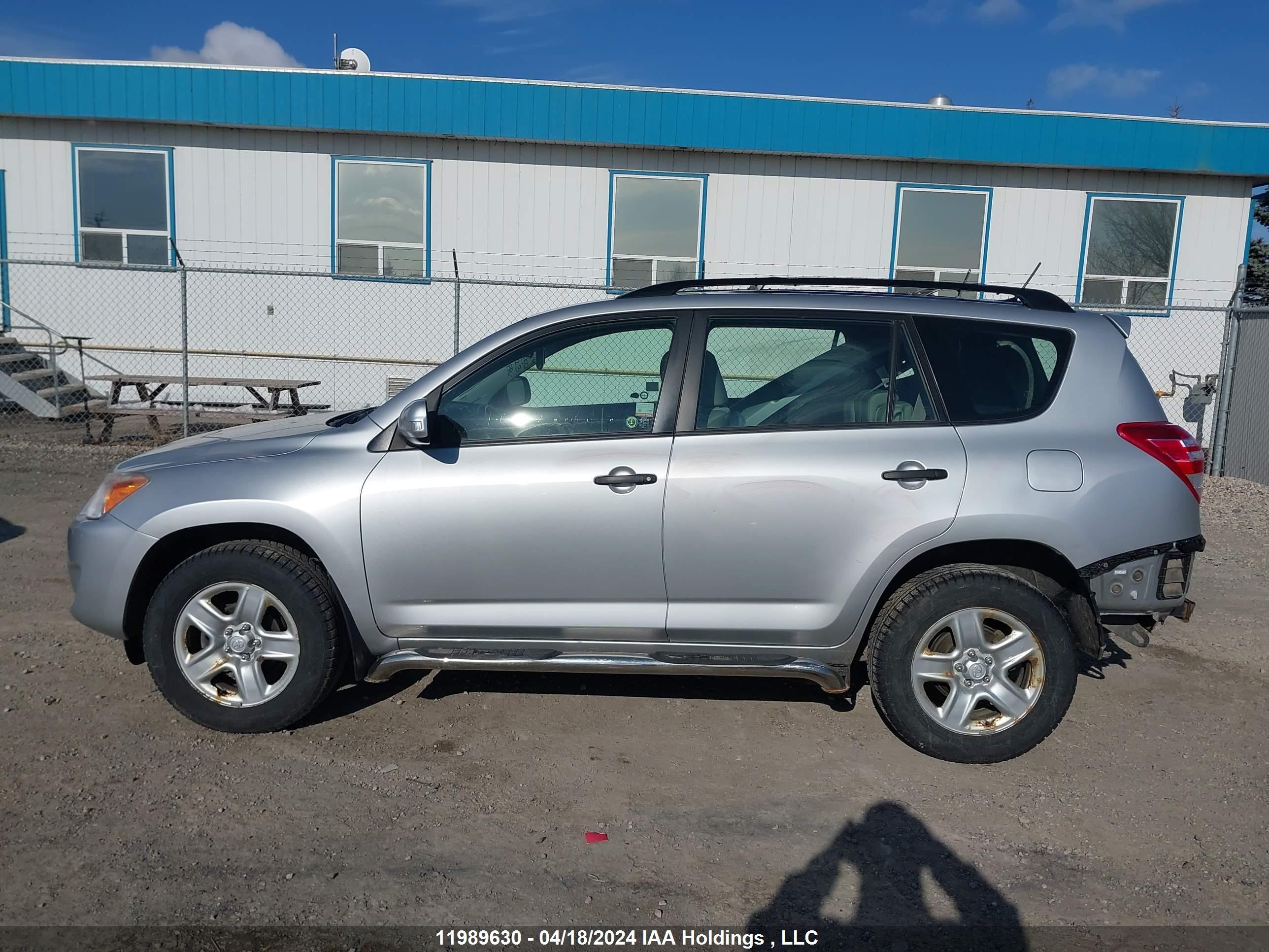 Photo 14 VIN: JTMBF33V39D002508 - TOYOTA RAV 4 