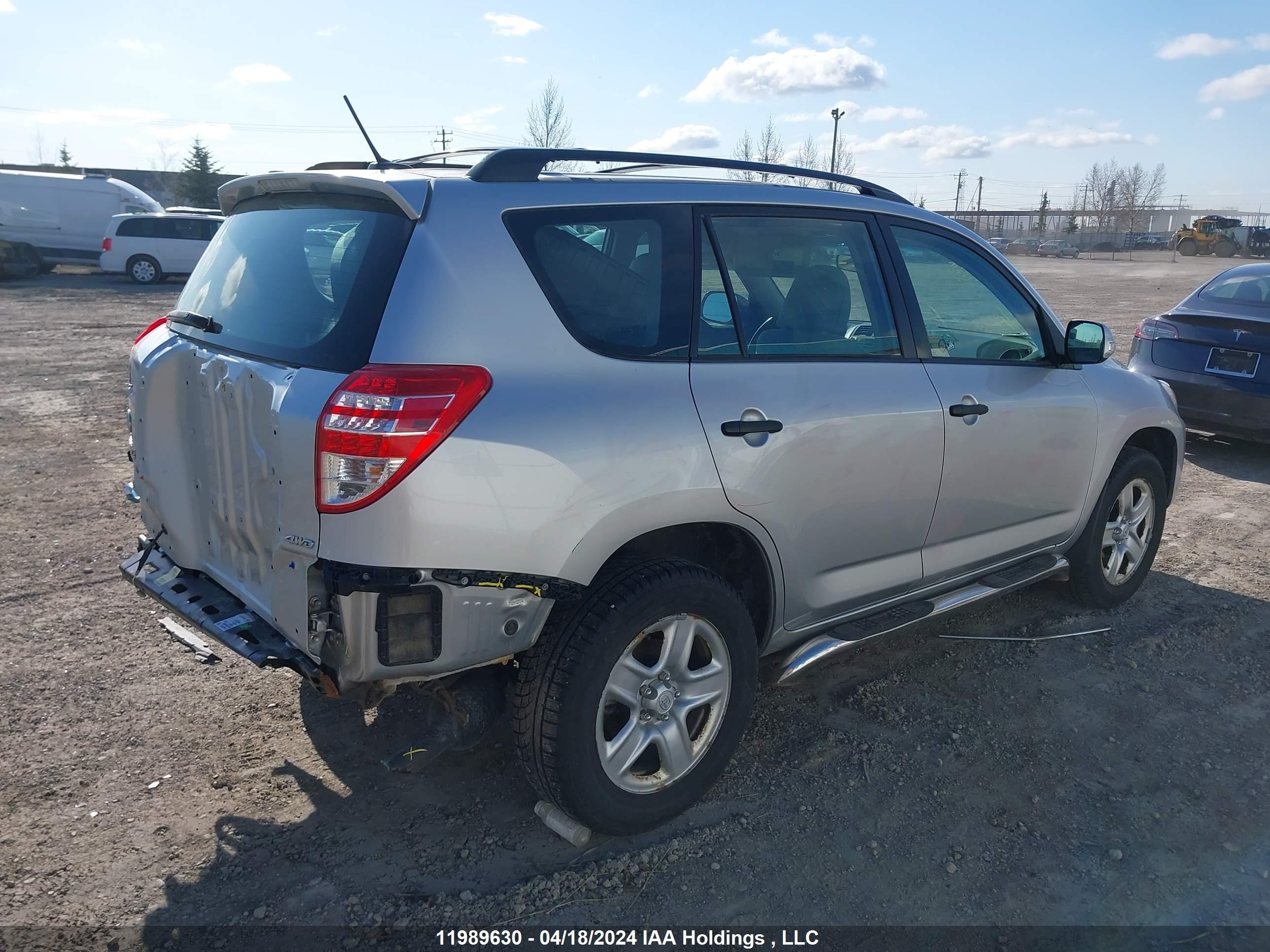 Photo 3 VIN: JTMBF33V39D002508 - TOYOTA RAV 4 