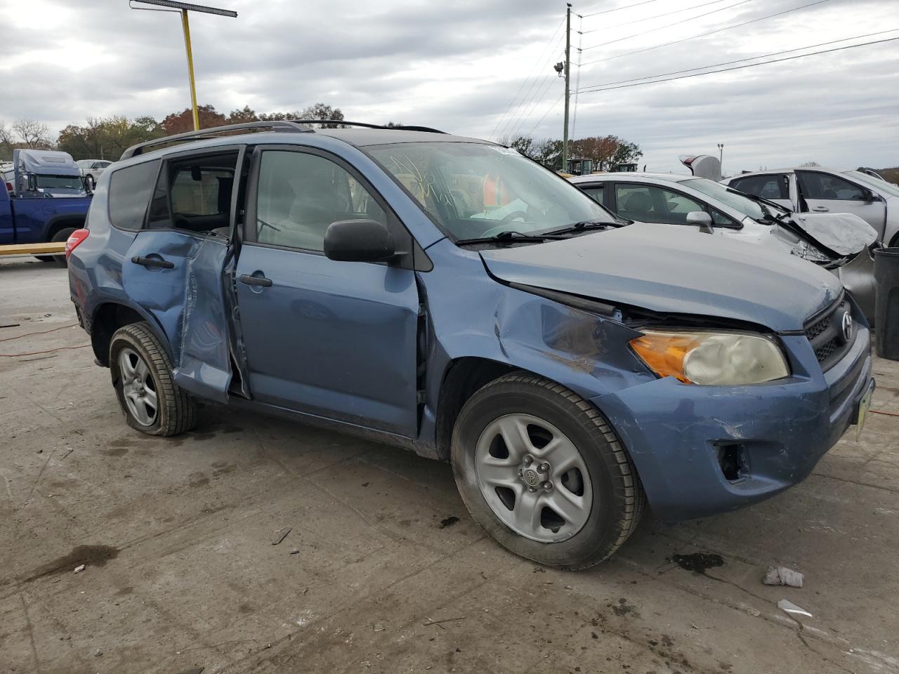 Photo 3 VIN: JTMBF33V39D012195 - TOYOTA RAV 4 