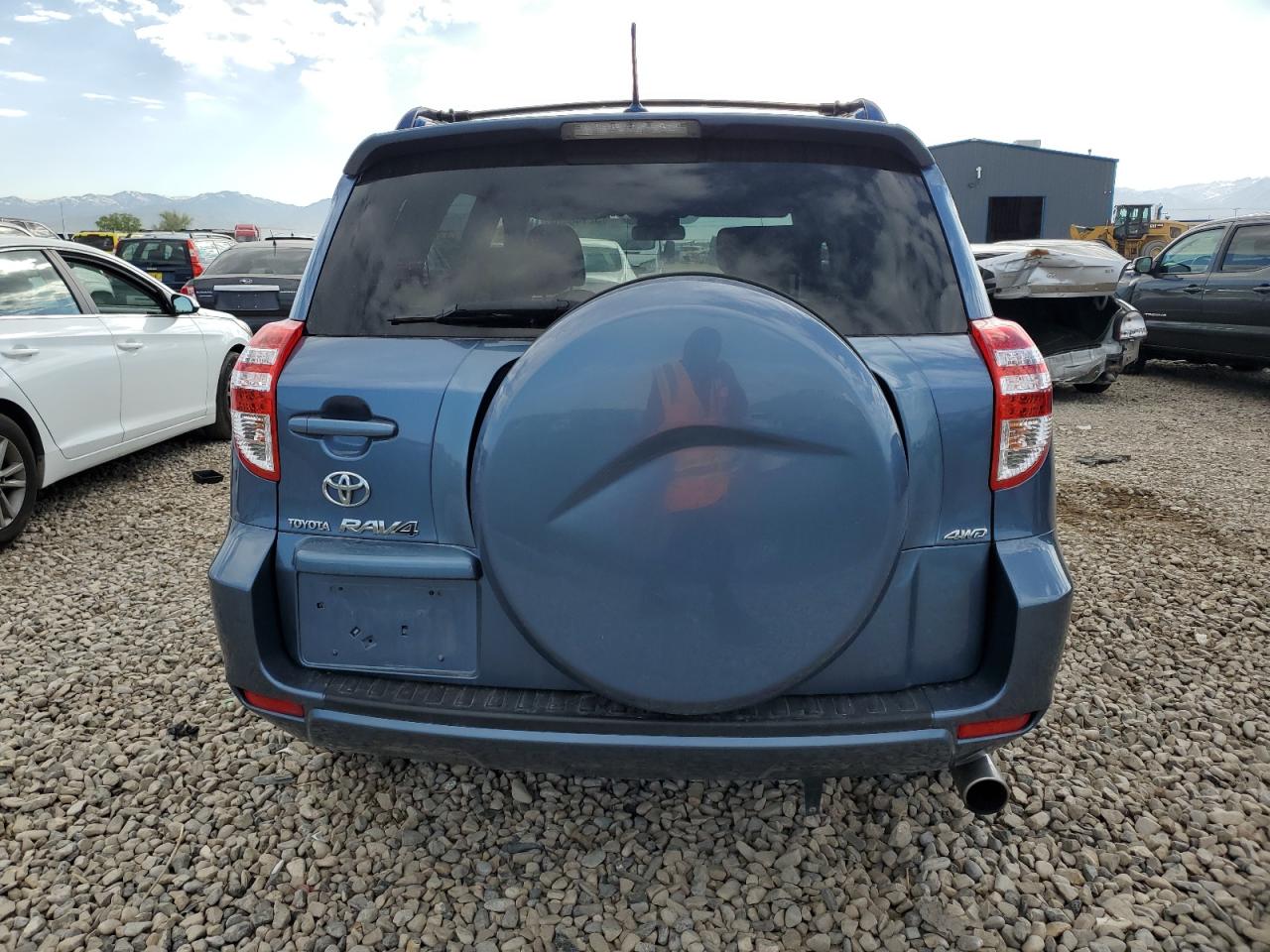 Photo 5 VIN: JTMBF33V495009963 - TOYOTA RAV 4 