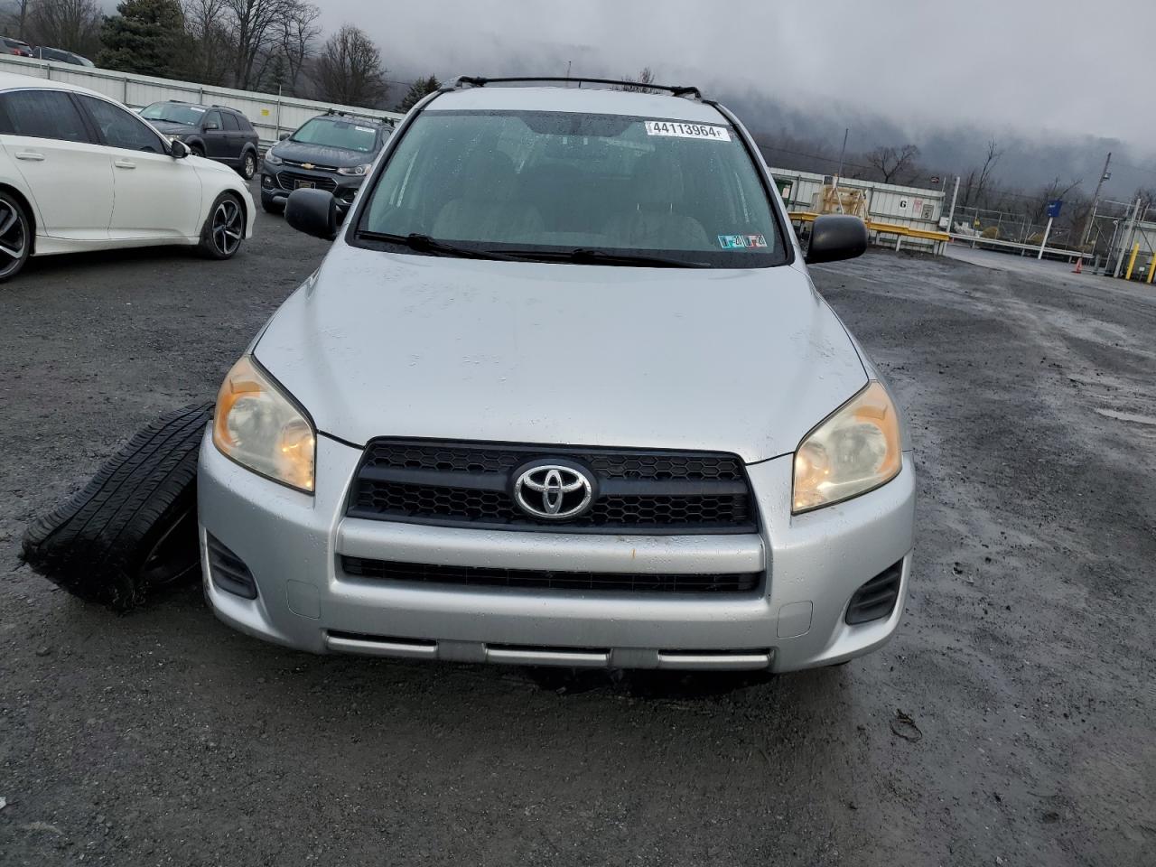 Photo 4 VIN: JTMBF33V49D019706 - TOYOTA RAV 4 