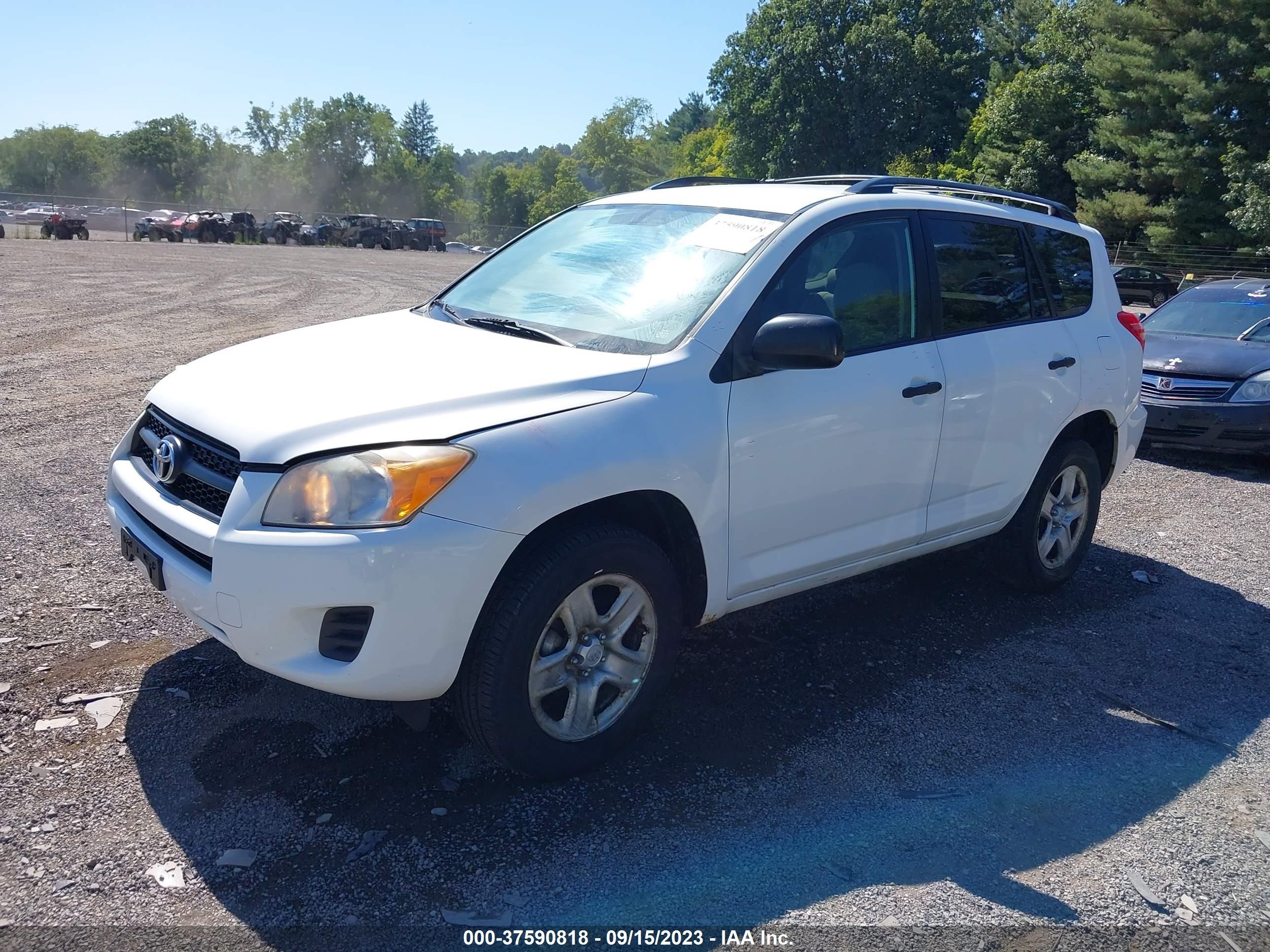 Photo 1 VIN: JTMBF33V89D015352 - TOYOTA RAV 4 