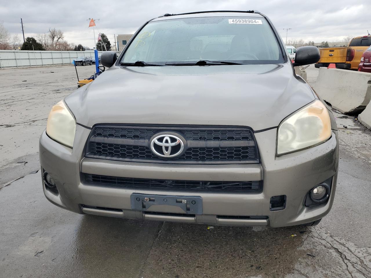 Photo 4 VIN: JTMBF33V99D011066 - TOYOTA RAV 4 