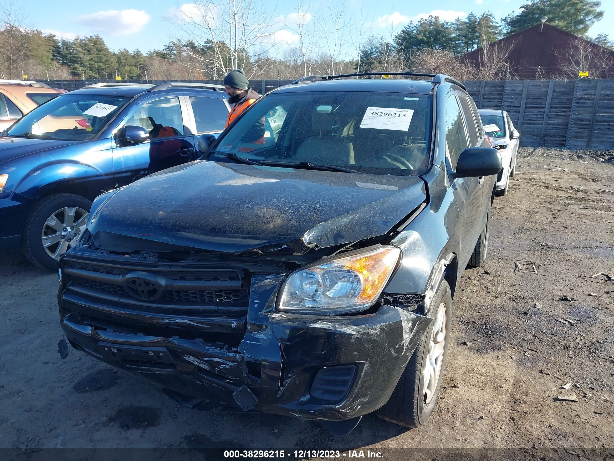 Photo 1 VIN: JTMBF35V295008372 - TOYOTA RAV 4 