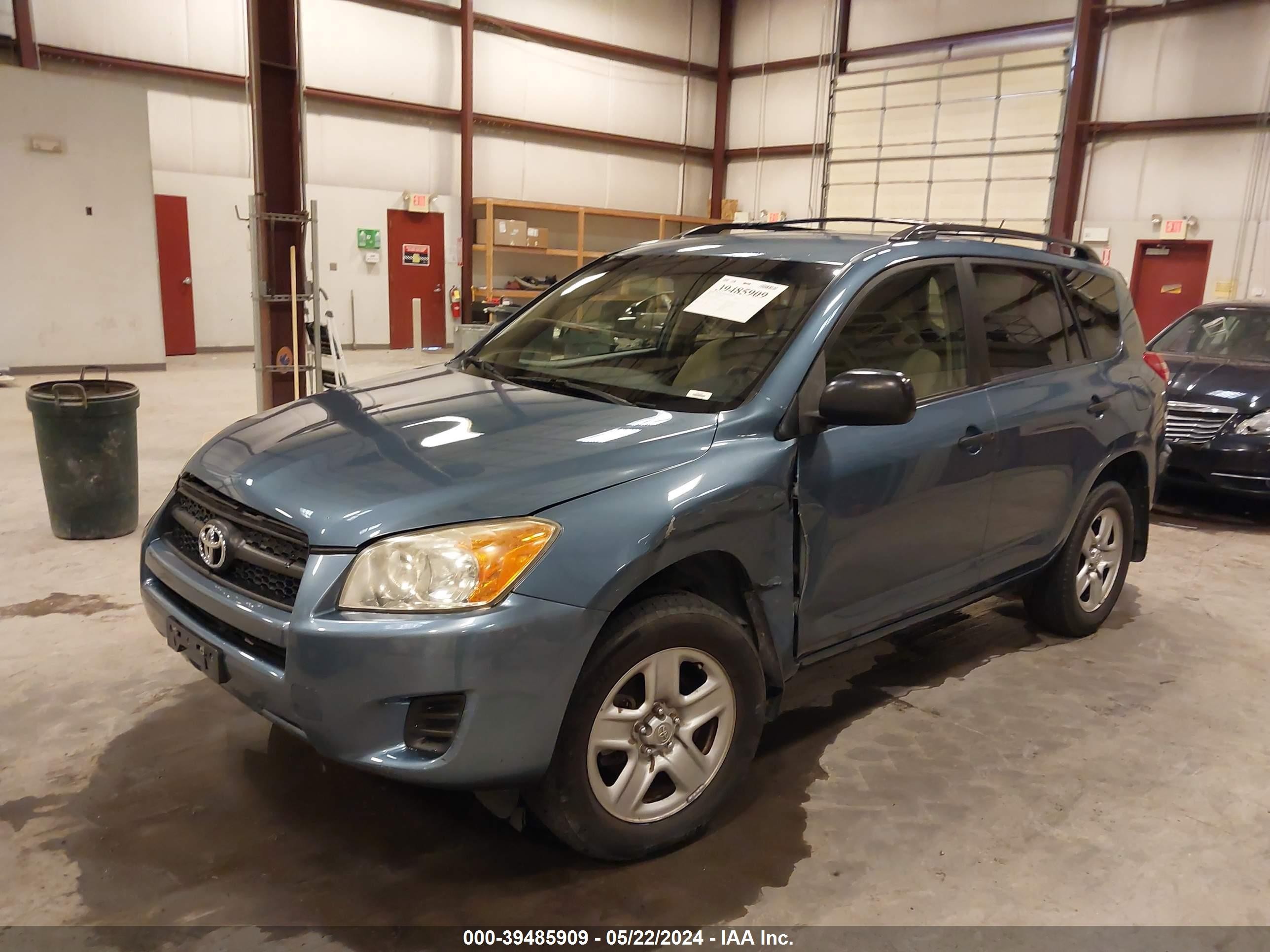 Photo 1 VIN: JTMBF35V495008163 - TOYOTA RAV 4 