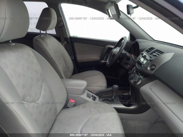 Photo 4 VIN: JTMBF4DV0AD023468 - TOYOTA RAV4 