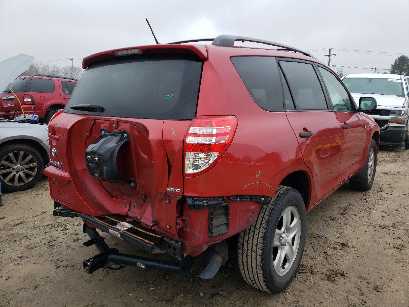 Photo 3 VIN: JTMBF4DV1AD039226 - TOYOTA RAV4 